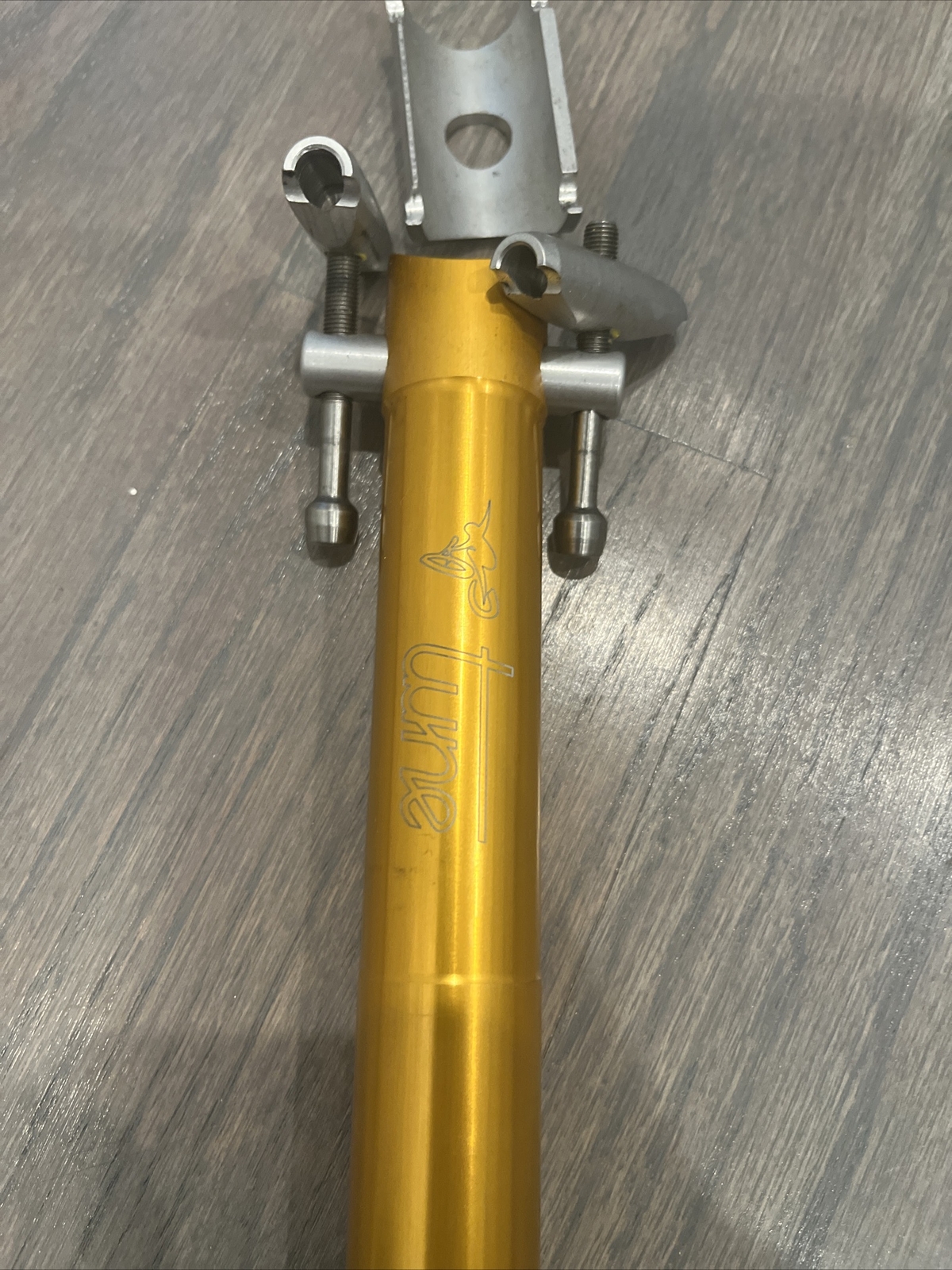 Tune Starkes Stück Aluminum Seat Post 31.6 x 340mm Golden