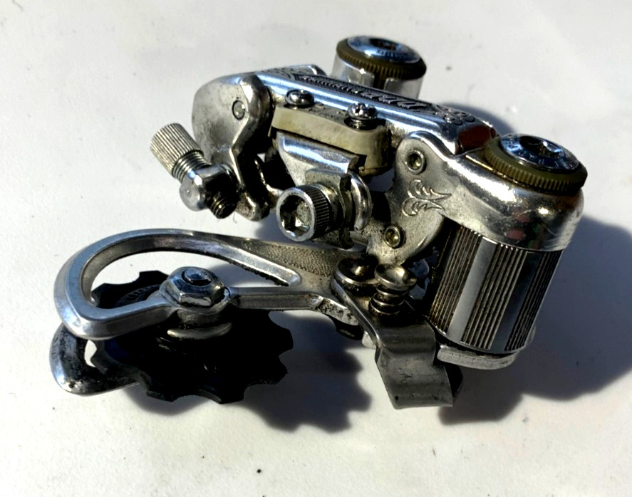 Vintage SHIMANO 600 ARABESQUE Short Cage Rear Derailleur 6 Speed Nice