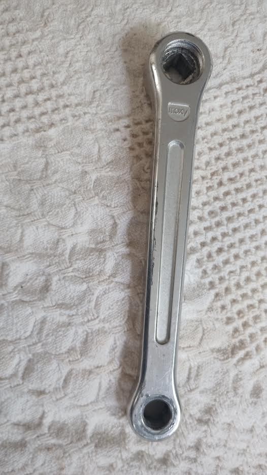 Sugino Maxy crank arm orphan 171mm silver alloy.