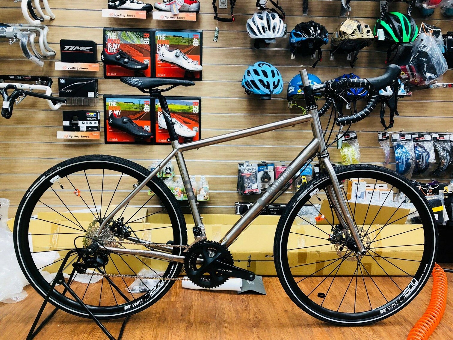 Juin Tech R1 Road Cyclocross Gravel Riding Bike Hydraulic Disc Brake Set Gray