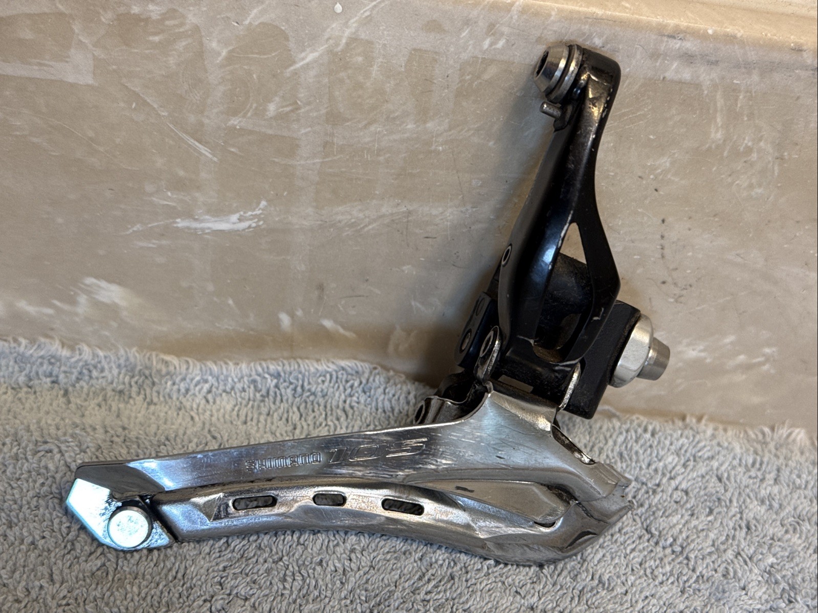 Shimano 105 FD-5800 Front Derailleur 2x 11 Speed Braze-on mount [spu]