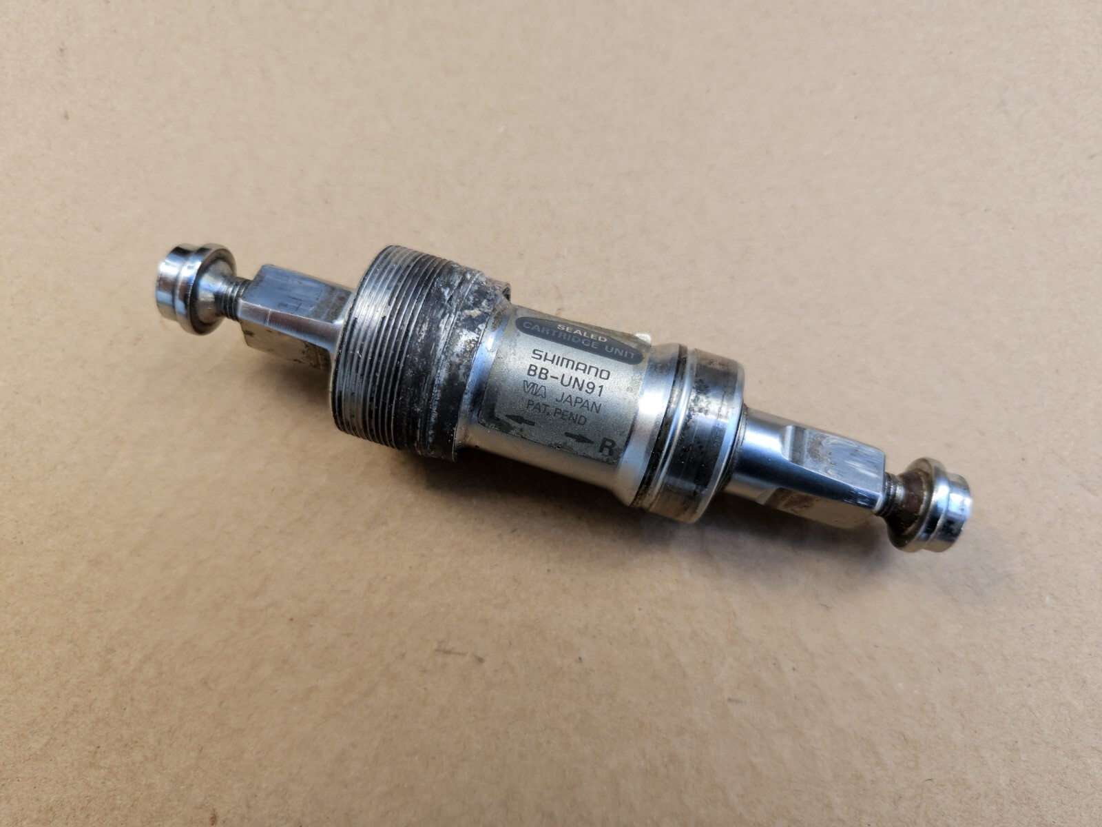 Shimano XTR BB-UN71 68mm Cartridge Bottom Bracket 113mm Spindle English Thread