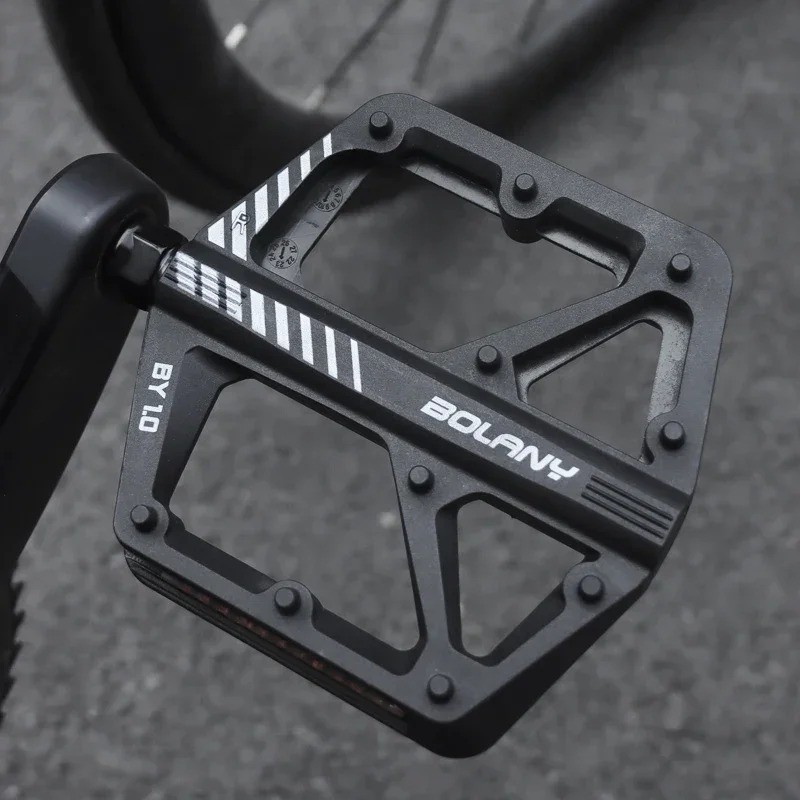 Nylon Anti Slip Mountain Bike Pedals Double Bearing MTB Waterproof Bicycle Pedal