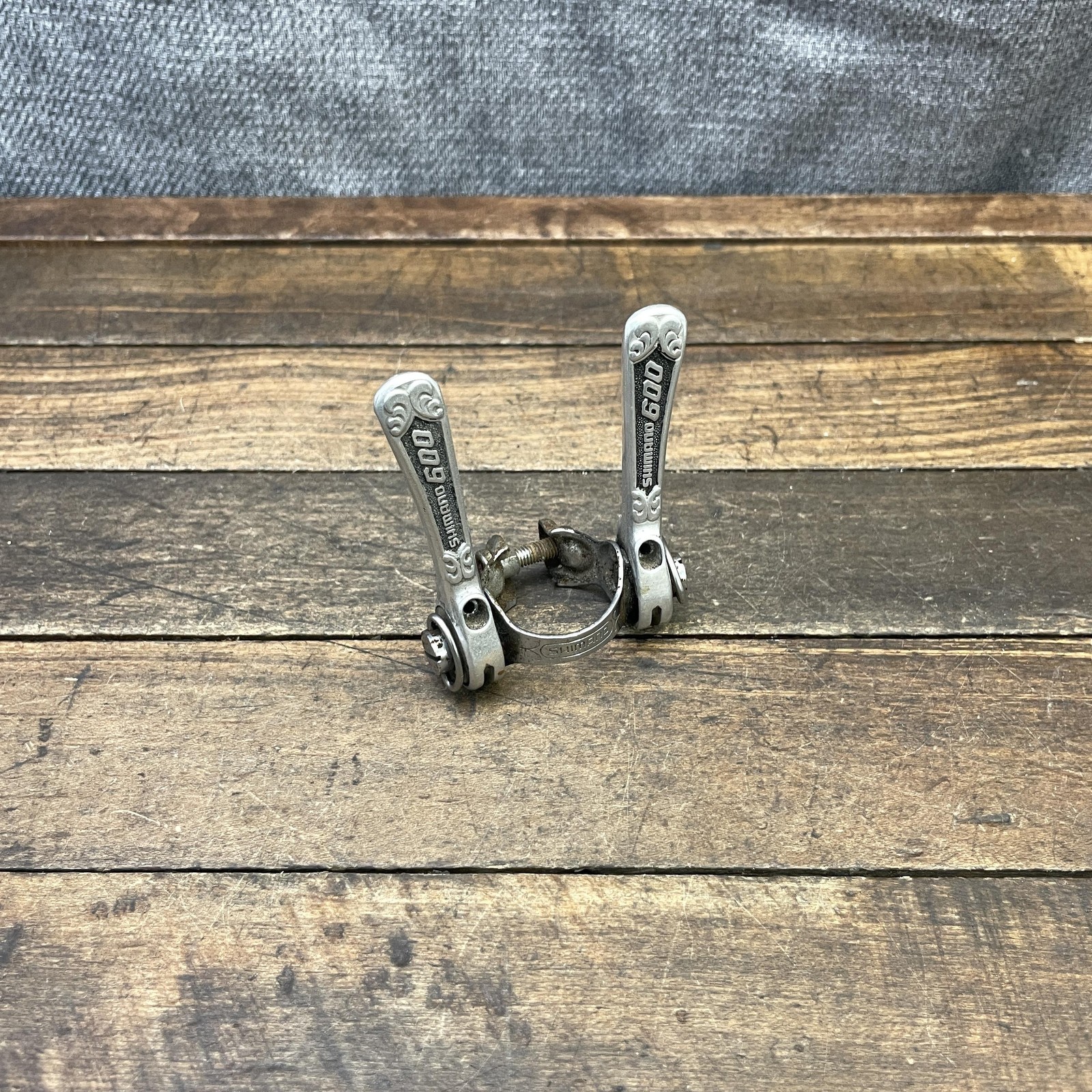 Vintage Shimano 600 Arabesque Downtube Friction Shifter Set Clamp 28.6 Road 70s