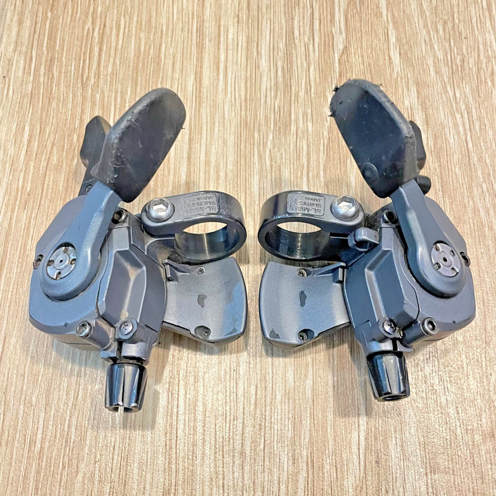 Shimano XTR SL-M951 3x8s Triggers MTB Shifters Set Mountain Bike