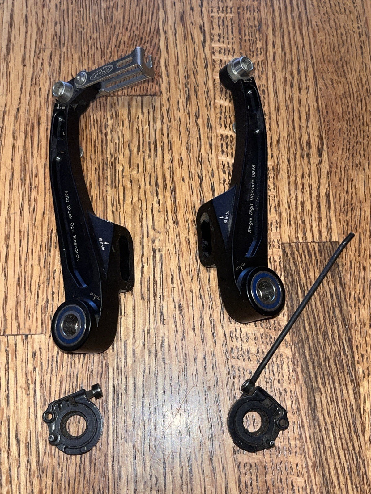 Vintage Avid Black Ops V-brake, partial