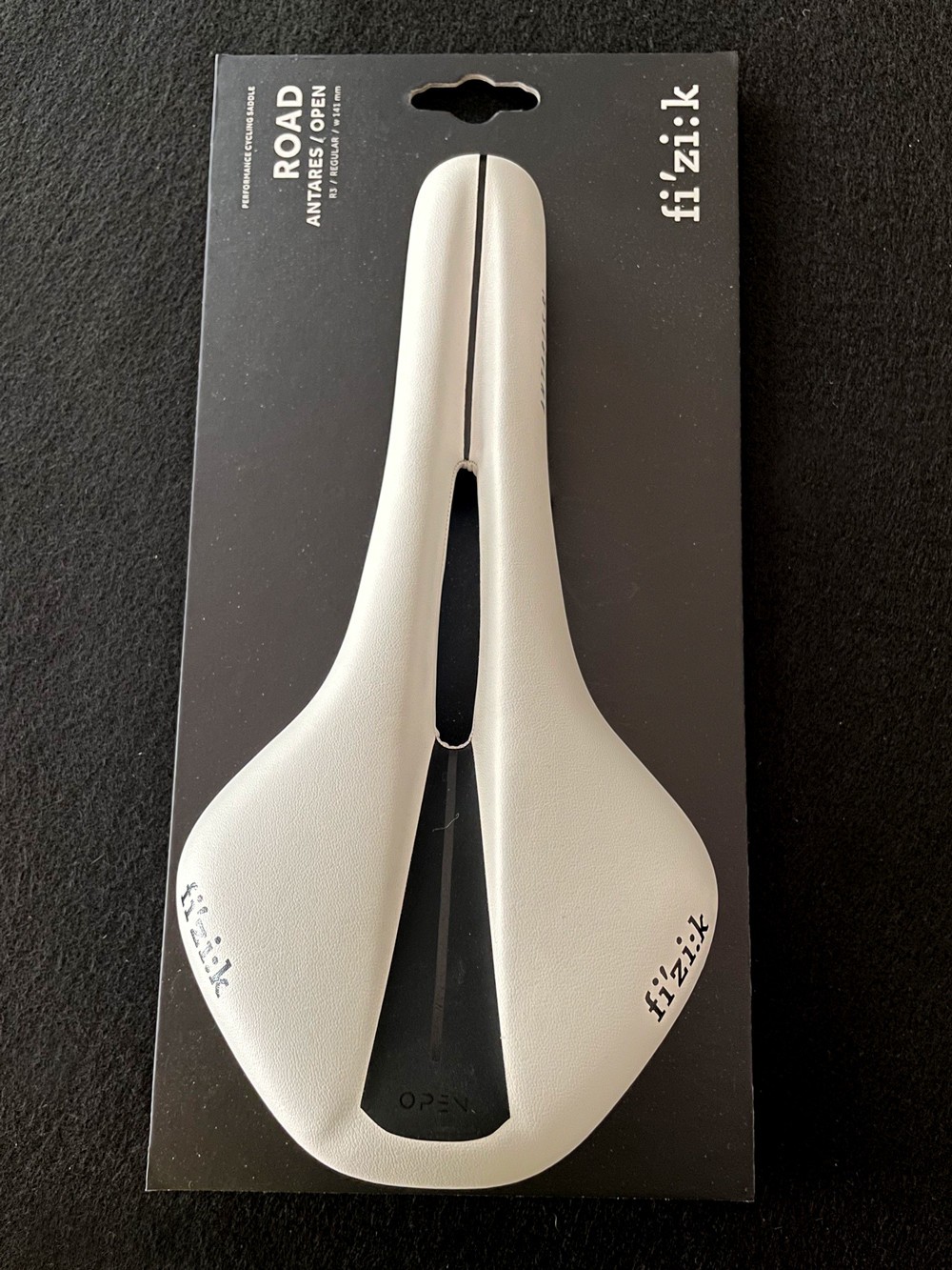 NEW Fizik Antares R3 Open Road Bike Saddle (White 141mm) Regular Kium Rail Seat