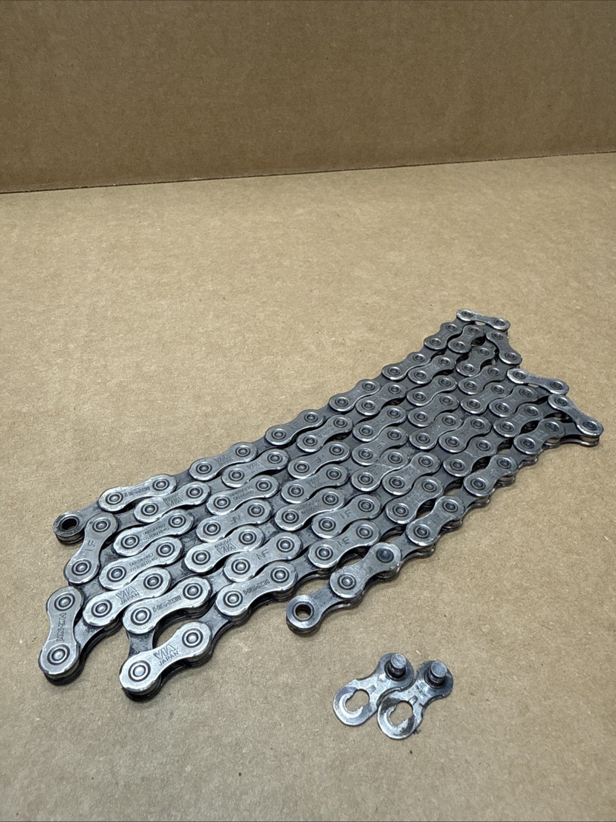 Shimano HG X11 11 Eleven Speed Bicycle Bike Chain 106 links Sma58