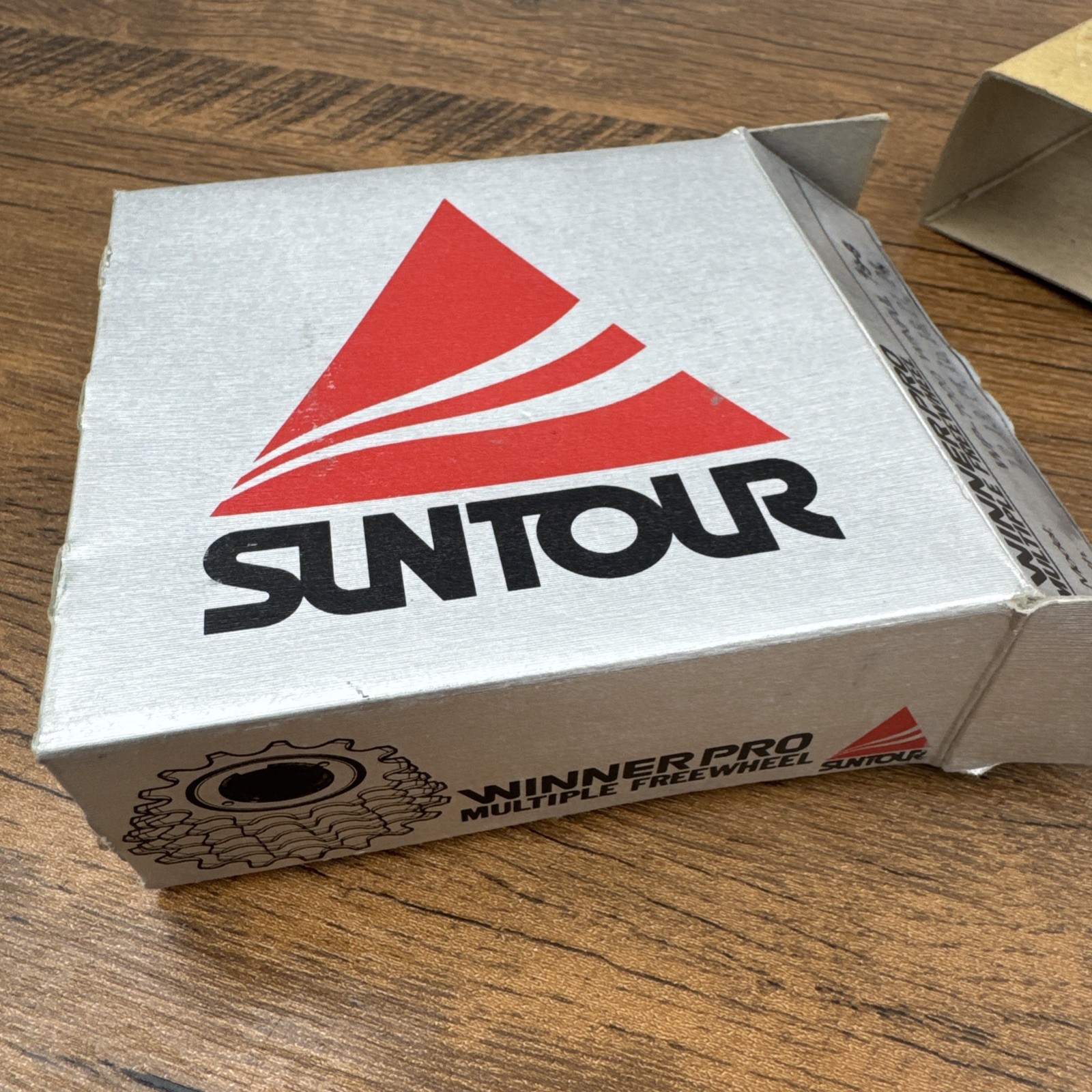 Vintage NOS Suntour Winner Pro 6 speed Freewheel 13-24