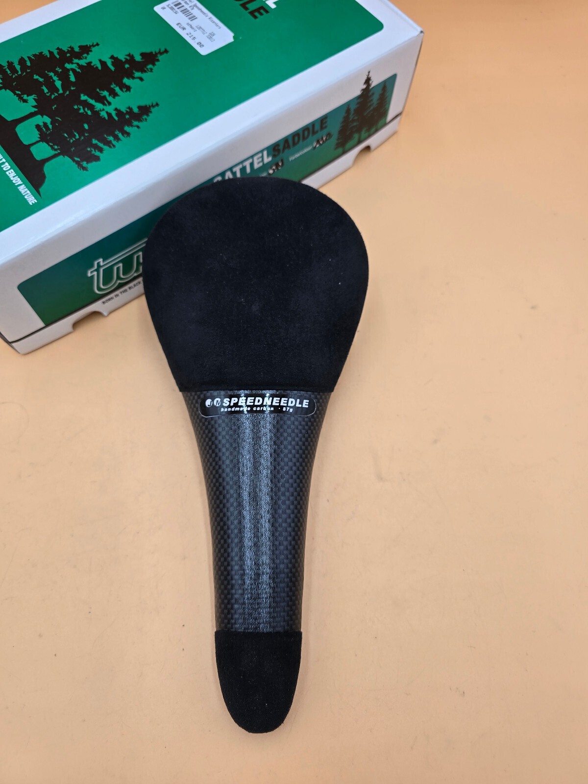 NOS NEW NIB Saddle Tune Speedneedle Alcantara 87 grams Black Light Carbon
