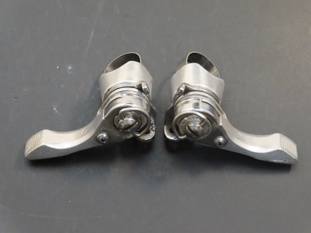Vintage Suntour top bar retro friction thumb shifters Stumpjumper Japan 1980’s