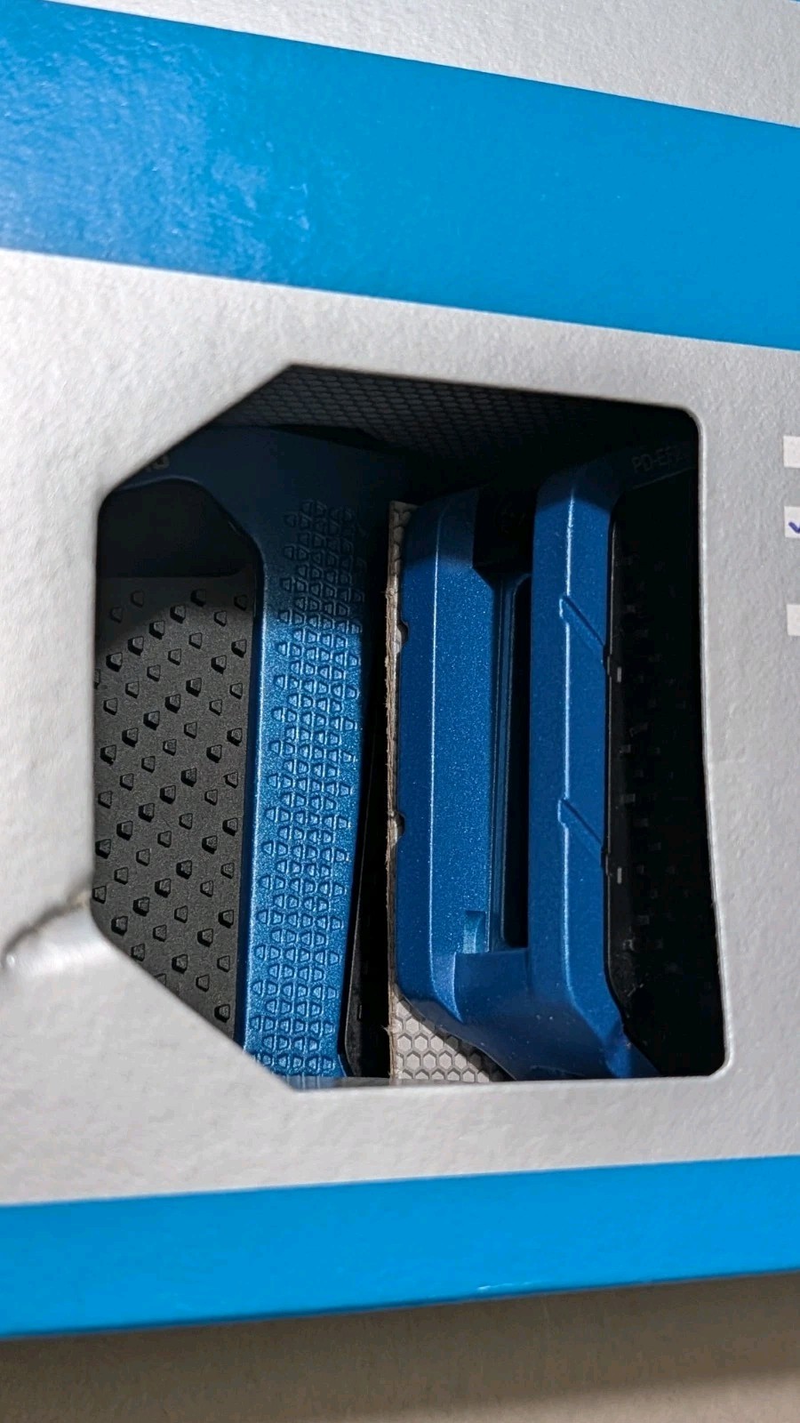 New Boxed Shimano PD-EF205 Flat Platform Pedals Blue Urban Commuter 9/16″ Alloy