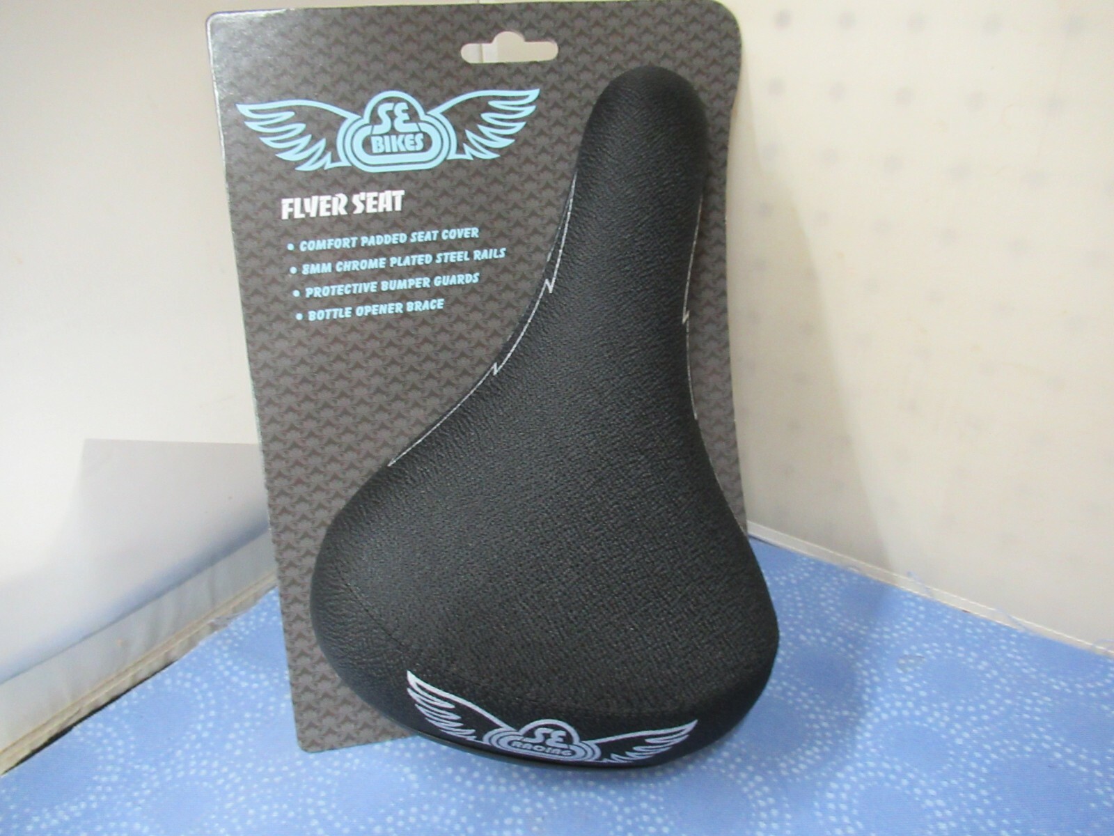 SE Racing Flyer Black Railed Padded Saddle with Bottle Opener Brace For BMX -New