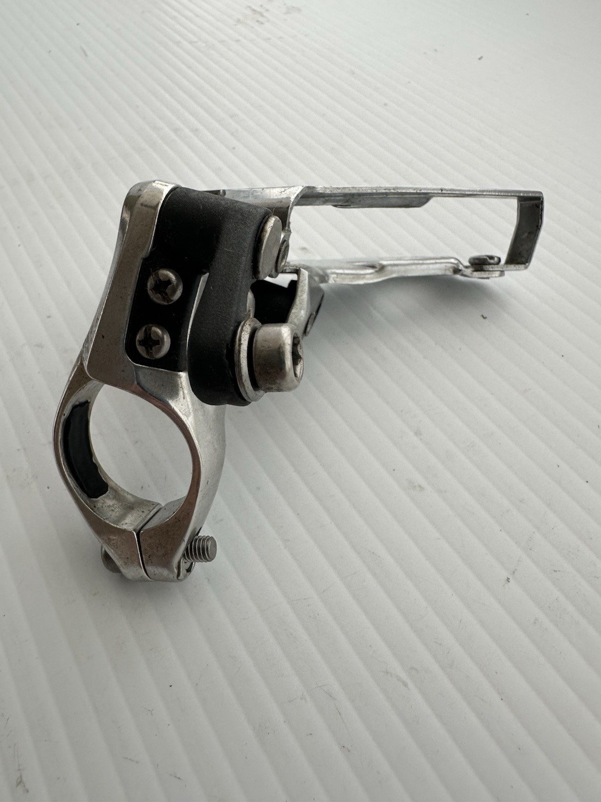Shimano Deore XT FD-M737 28.6mm Bottom Pull Front Derailleur Vintage Japan
