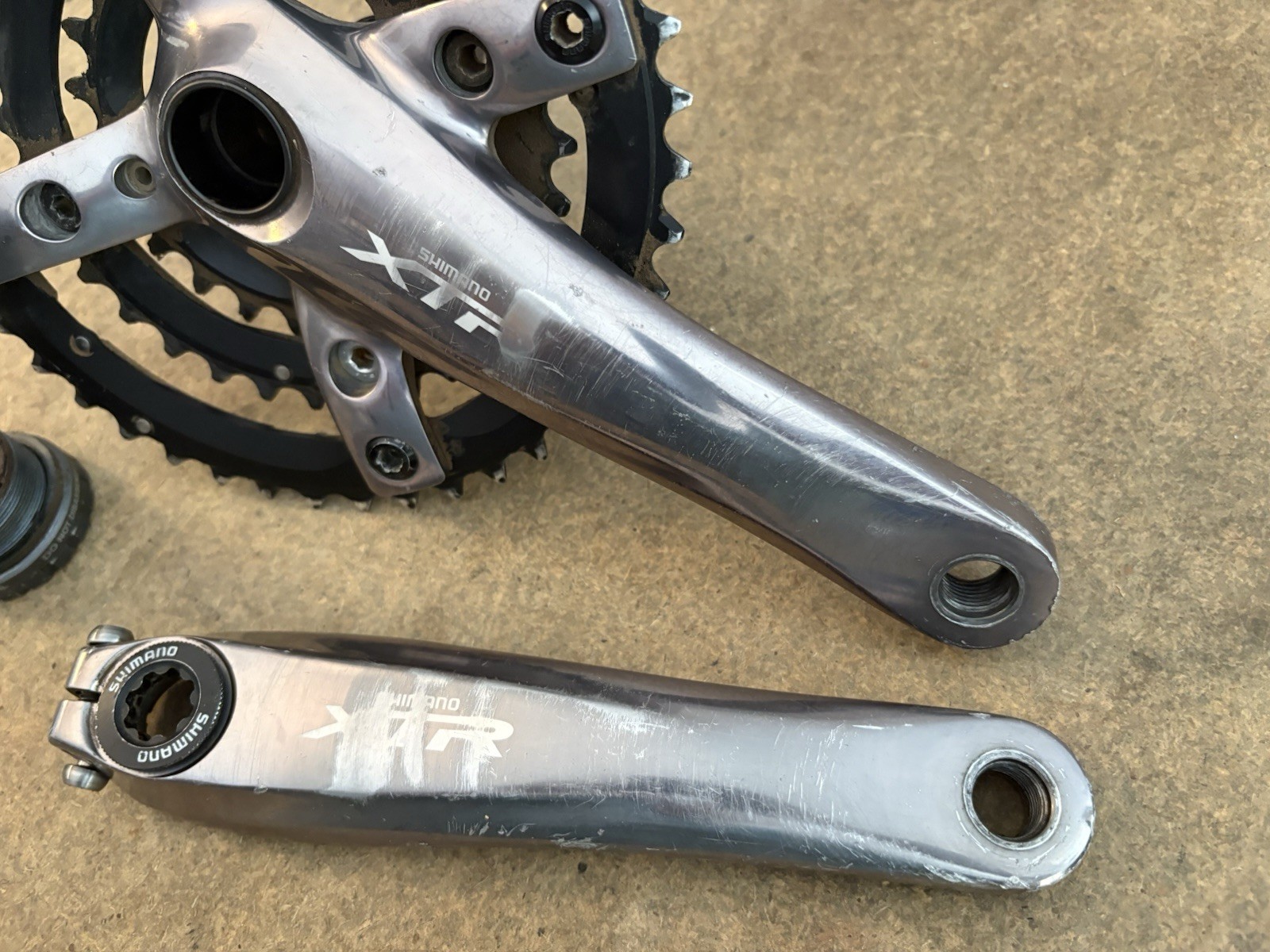 Shimano XTR FC-M960 Hollowtech 170mm Triple 44/32/24 Crankset Crank Arms