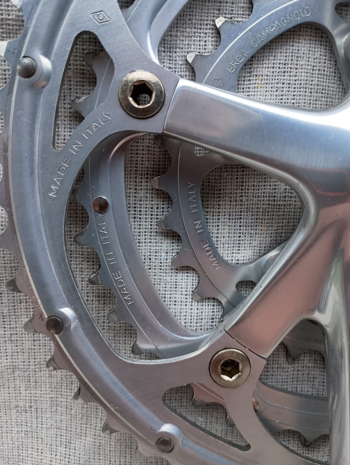 Campagnolo Veloce Triple Crankset, 52/42/30, 170 mm