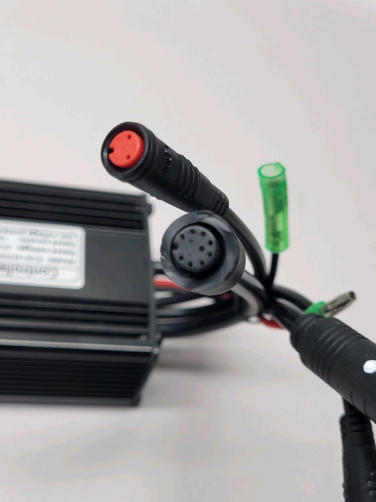 KT36/48/52SVPRM-ffF10L DC 36V/ 48V /52V Controller for Brushless Motor