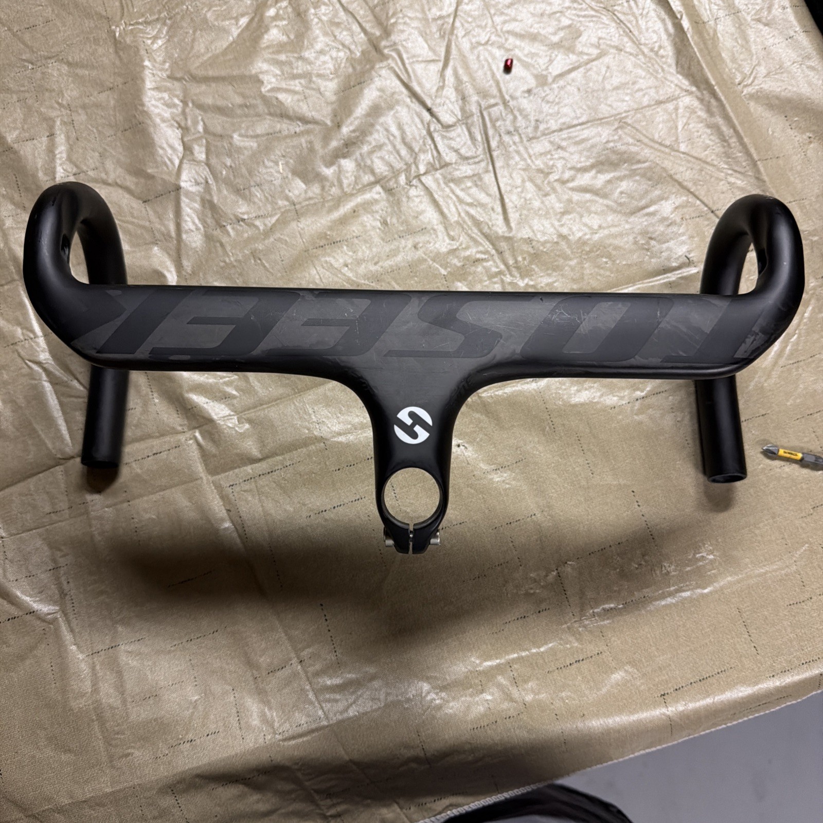 TOSEEK Carbon Fiber Handlebar Integrated Bar Stem for Road Bike Drop Bar 390 mm