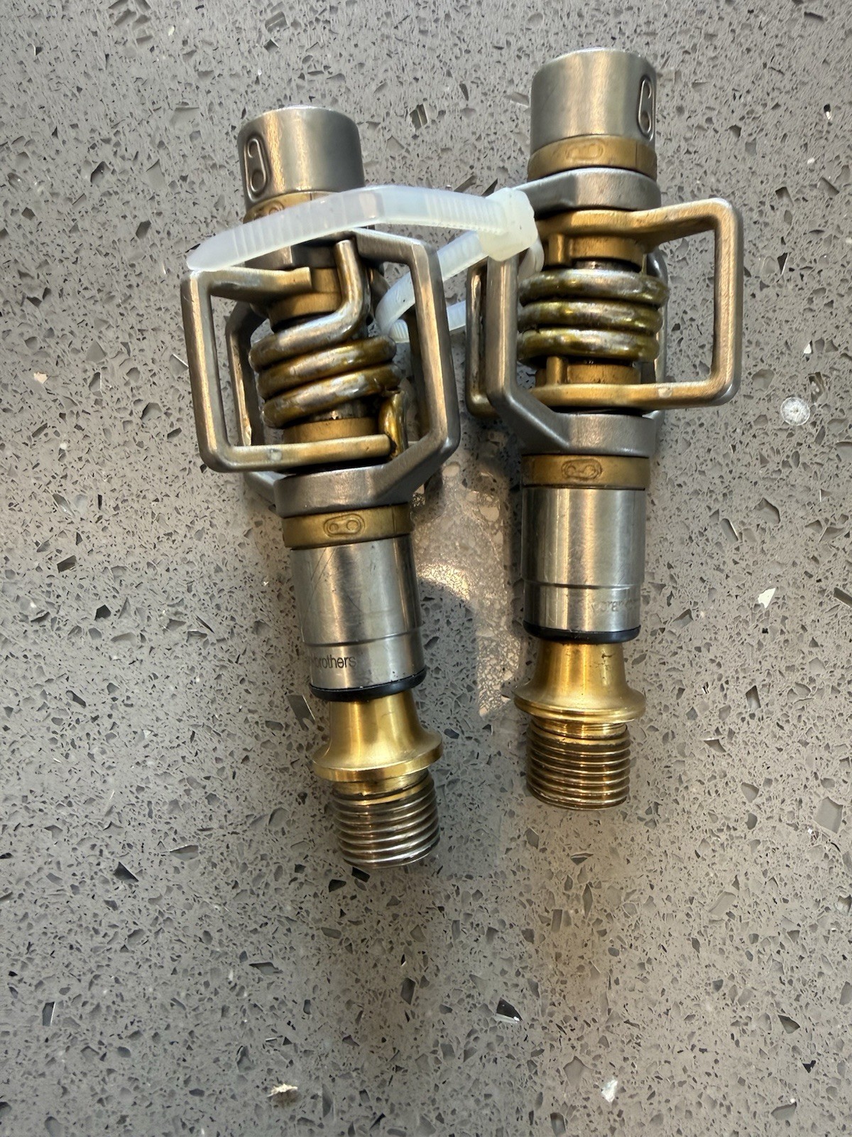 Crankbrothers Egg Beater 11 Pedals – Dual Sided Clipless, Ti/Gold 186g