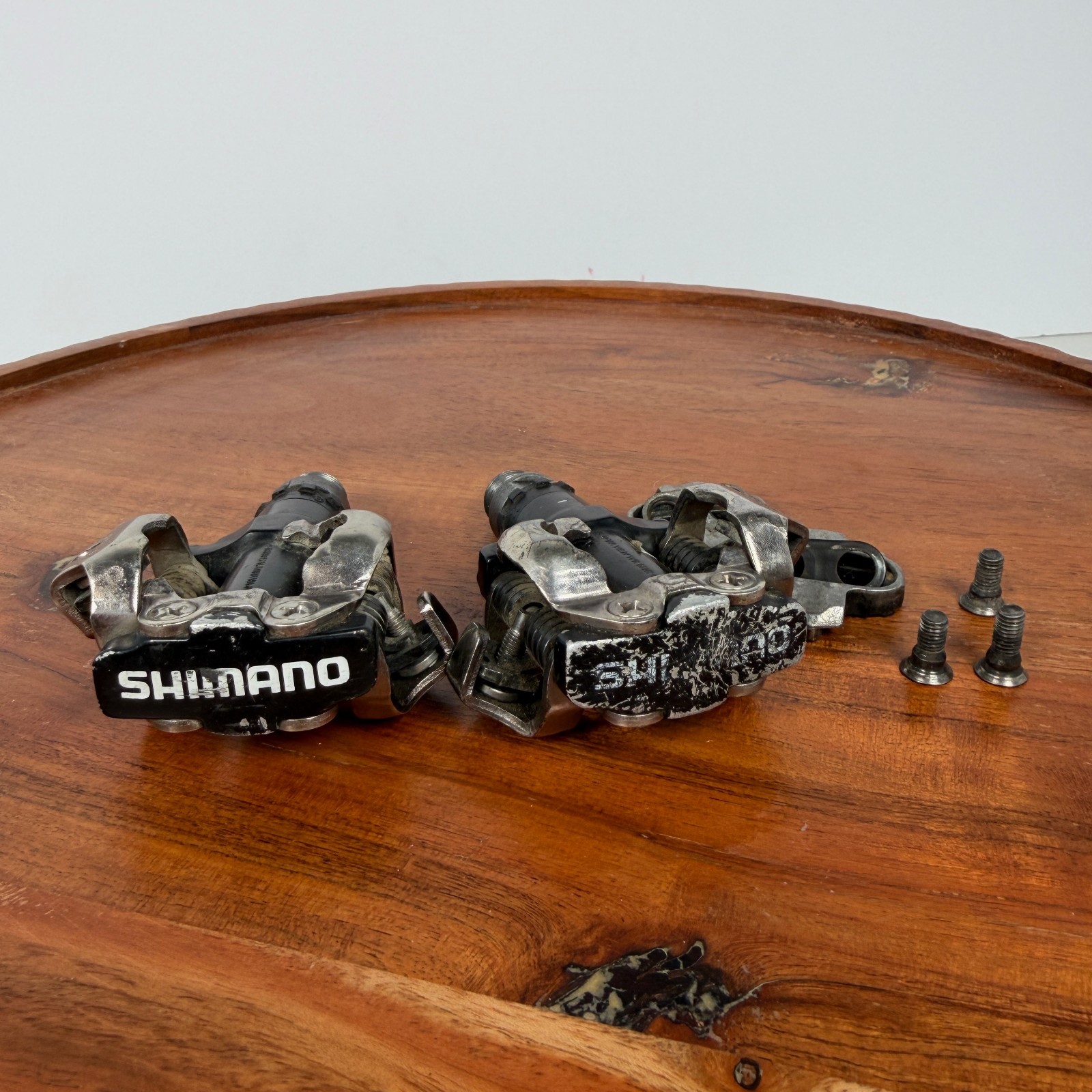 Shimano PD-M520 Clipless SPD Pedals Dual-Sided MTB Mountain Bike Pedals READ