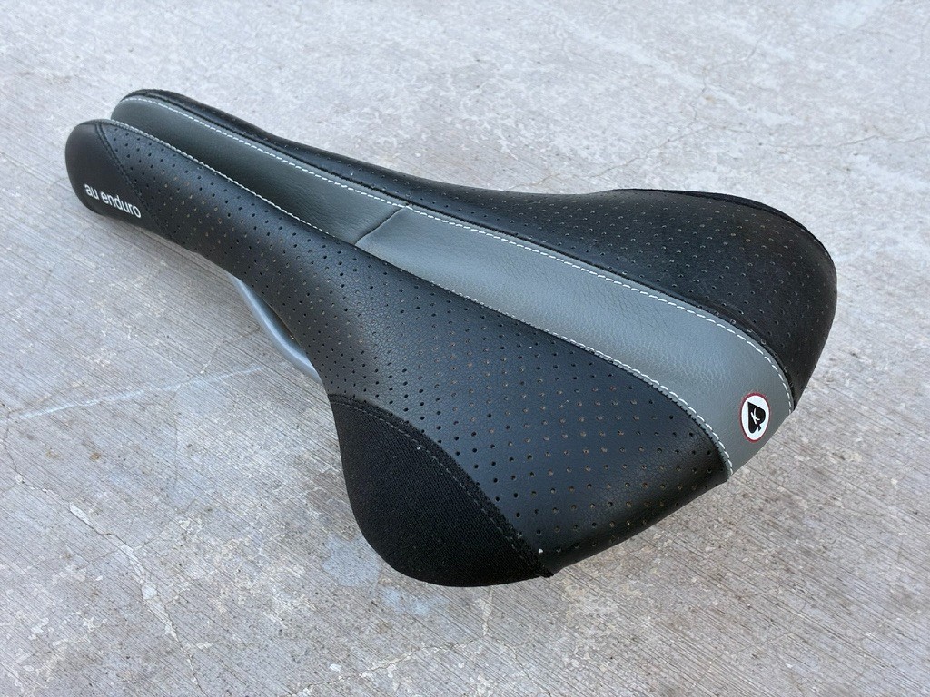 NOS Koobi Au Enduro Ace of Spades Saddle | Manganese Rails / Made in Italy