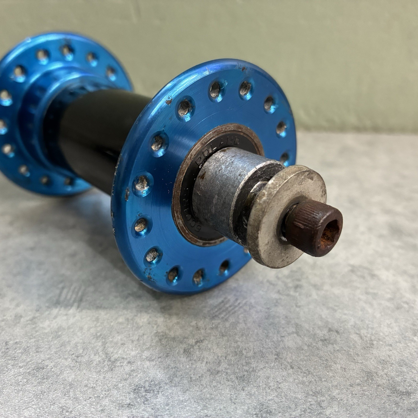 Blue / Black Bullseye 32 Hole MTB Sealed Bearing Hubs Vintage MTB / BMX USA Made