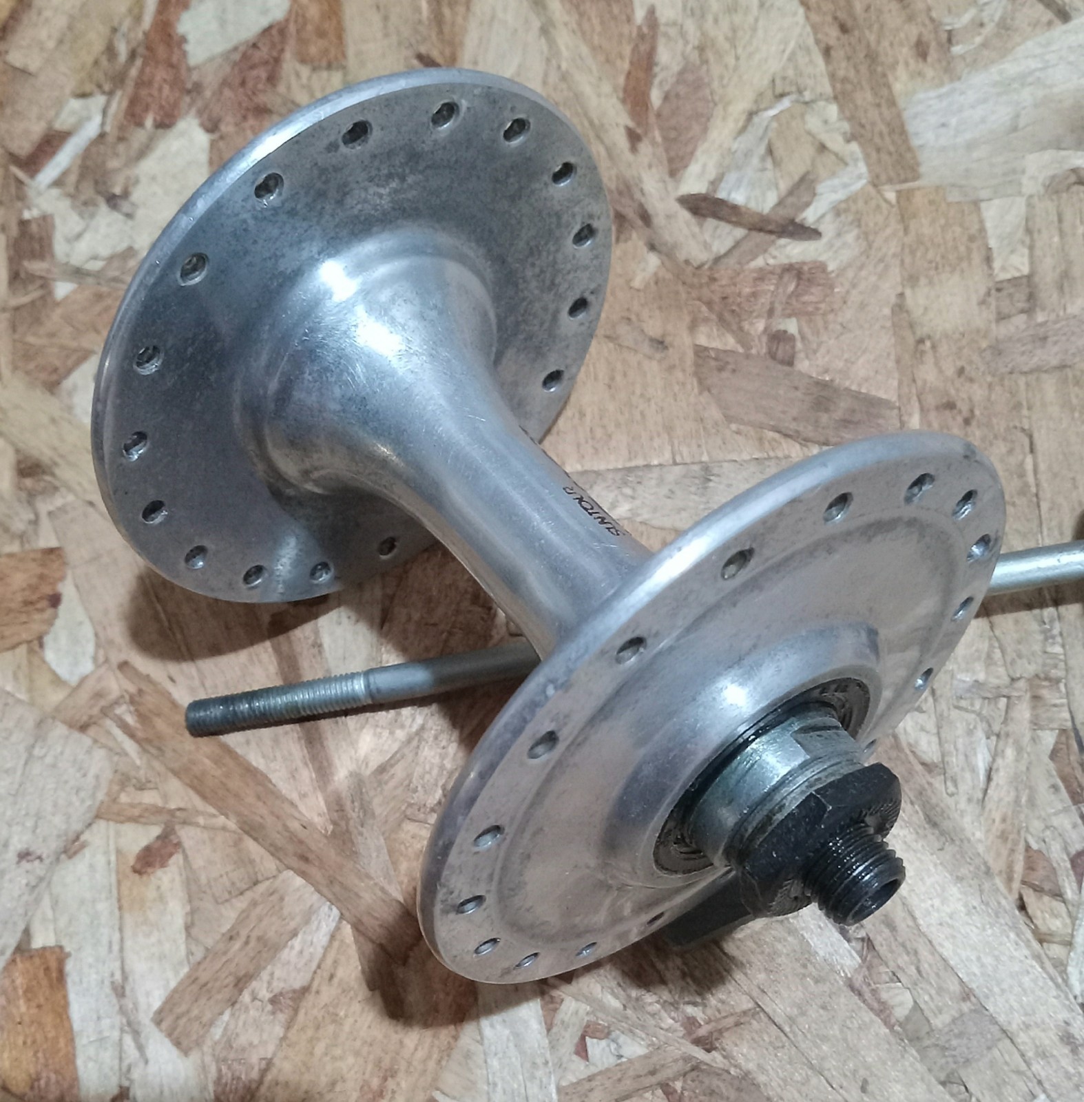 Vintage Suntour 36H XC Sport Front QR Hub