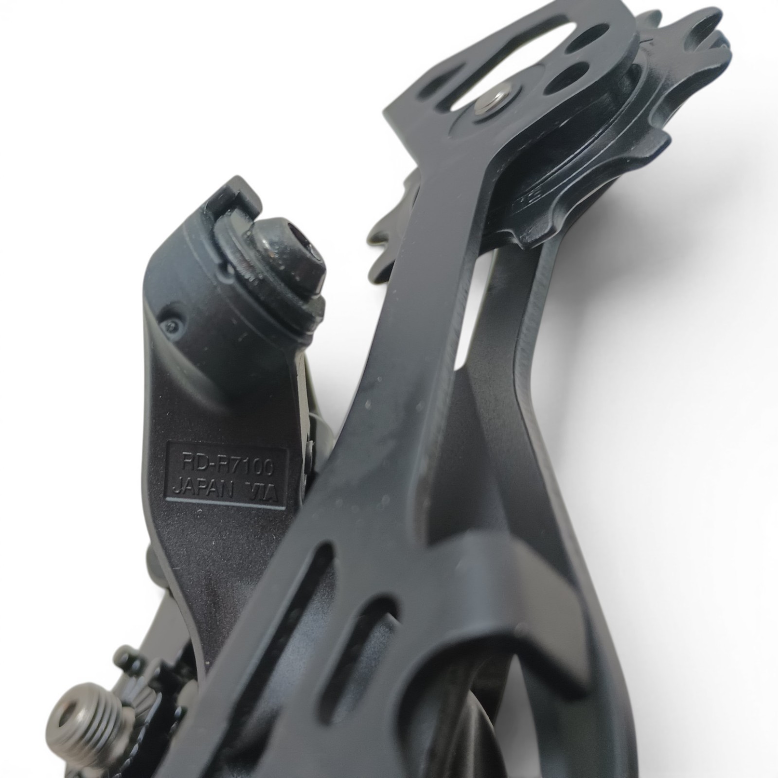 SHIMANO 105 RD-R7100 Rear Derailleur 12 Speed Road Bike for 11-34T Cassette
