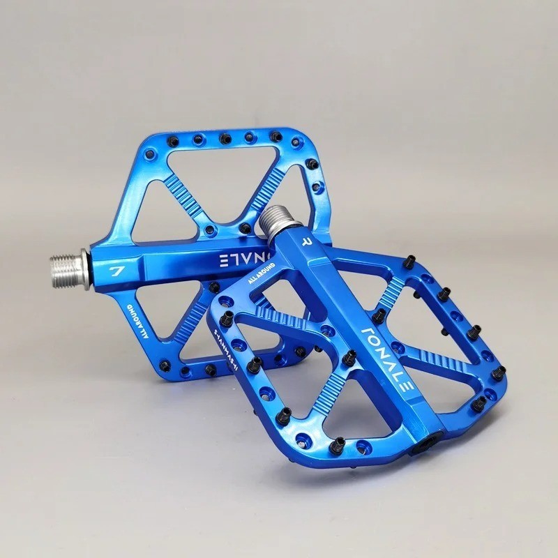 MTB Bike Pedals Brown CNC Aluminum Alloy Polished 3 Bearings Pedal Road Mountain