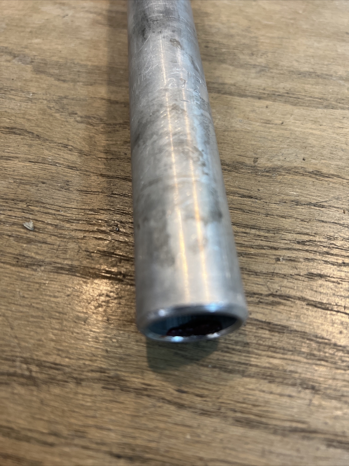 Classic OEM Seat Post 27.2mm 240mm 25mm offset 262g Silver