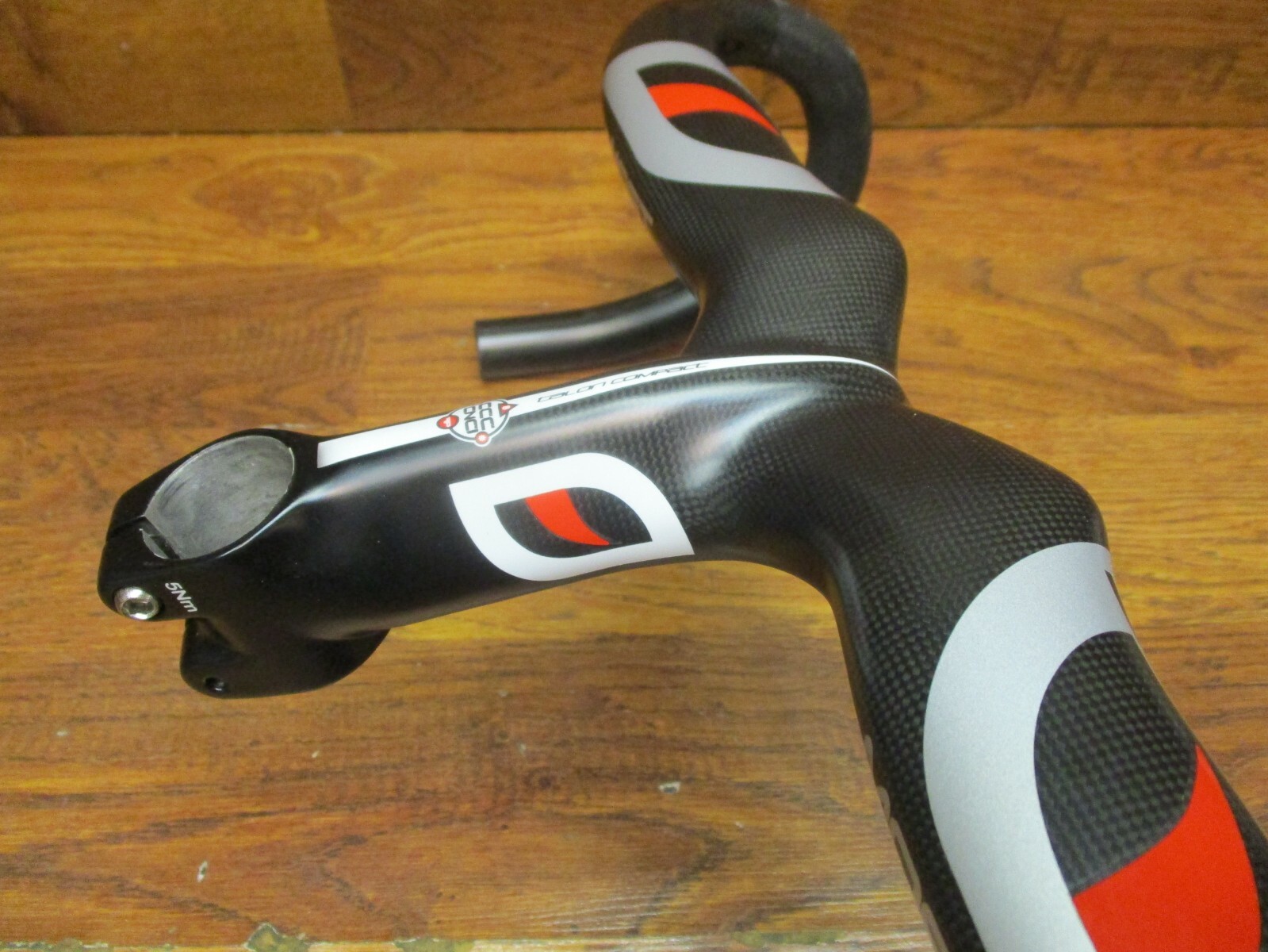 NEW MOST 1 1/8 x 110 x 44W CARBON FLAT TOP AERO DROP HANDLEBAR & INTEGRATED STEM