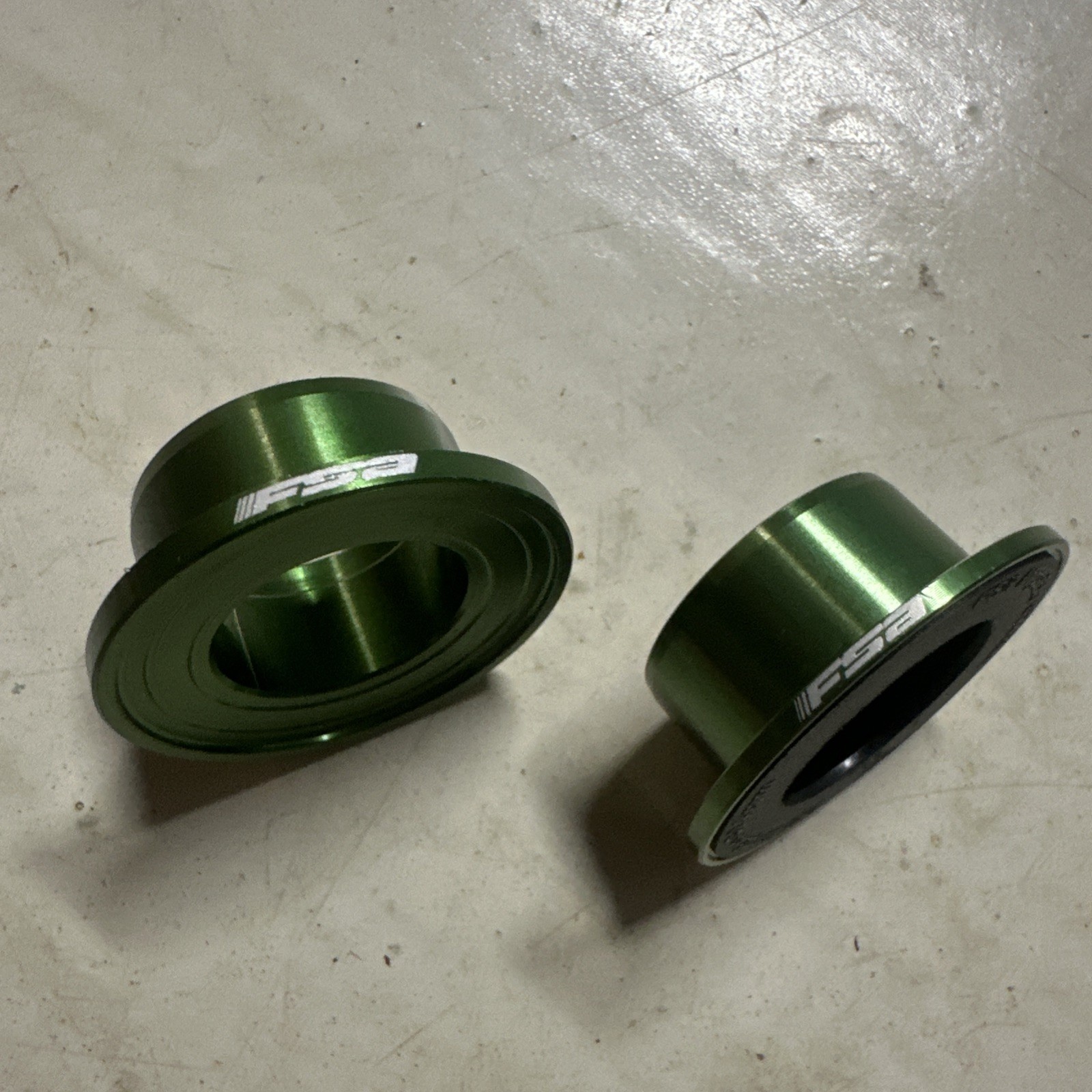 FSA BB386 Evo to Sram Gxp Bottom Bracket BB Reducer Adapter Road BB Green Pair
