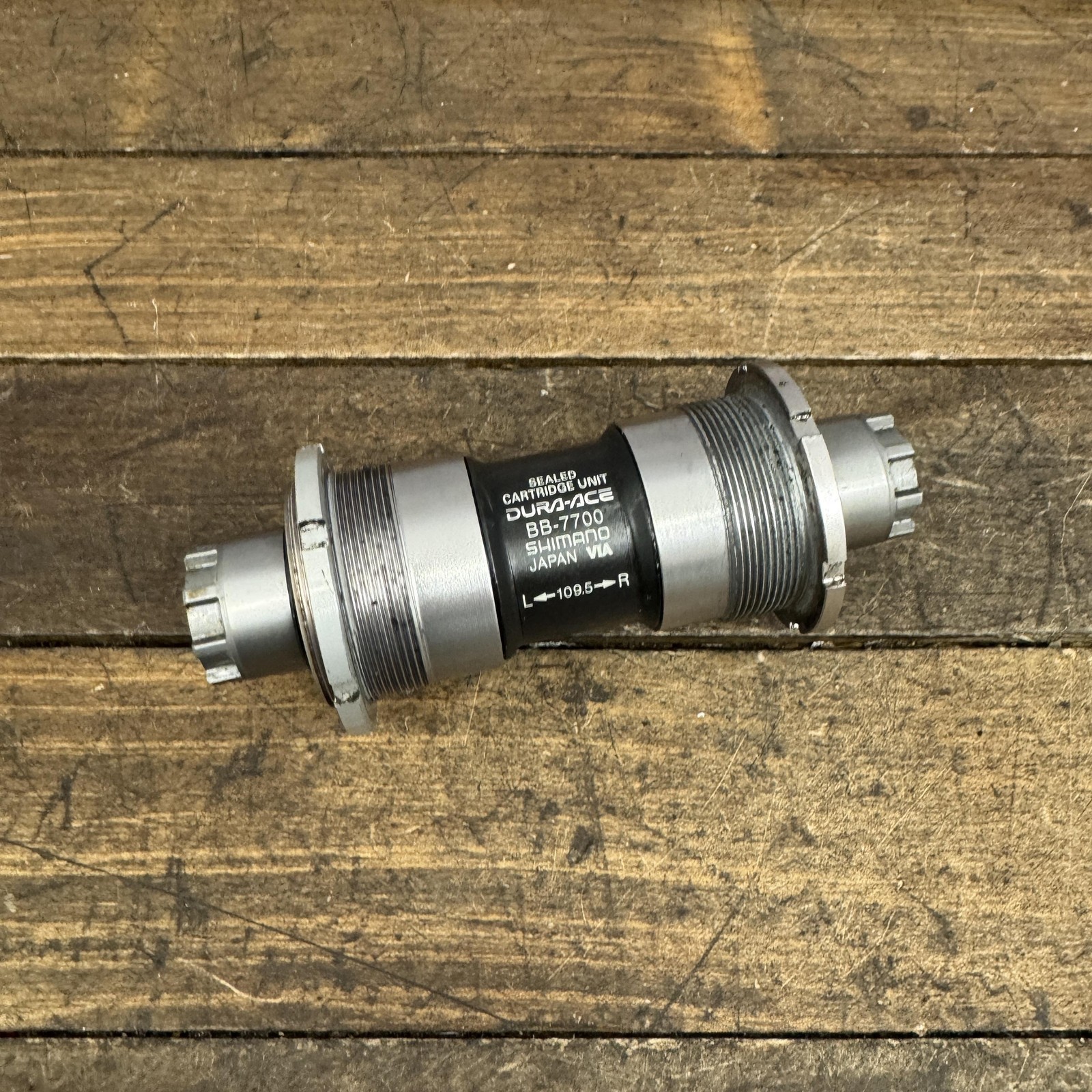 Vintage Shimano Dura-Ace BB-7700 Bottom Bracket 68mm BSA 109.5mm Octalink V1