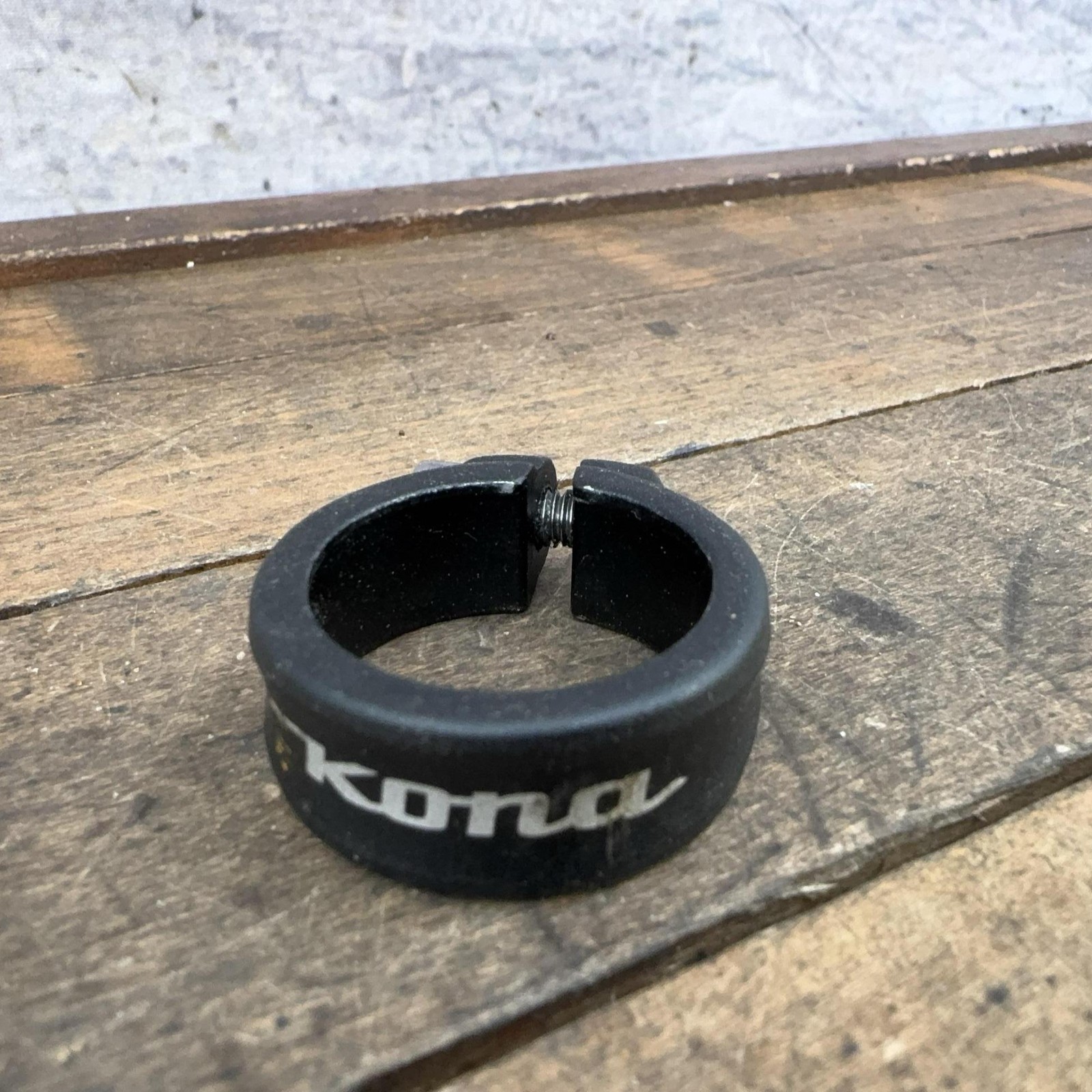 Vintage Kona Seatpost Clamp 29.8mm Black Alloy Bolt-On MTB Road Bike Collar