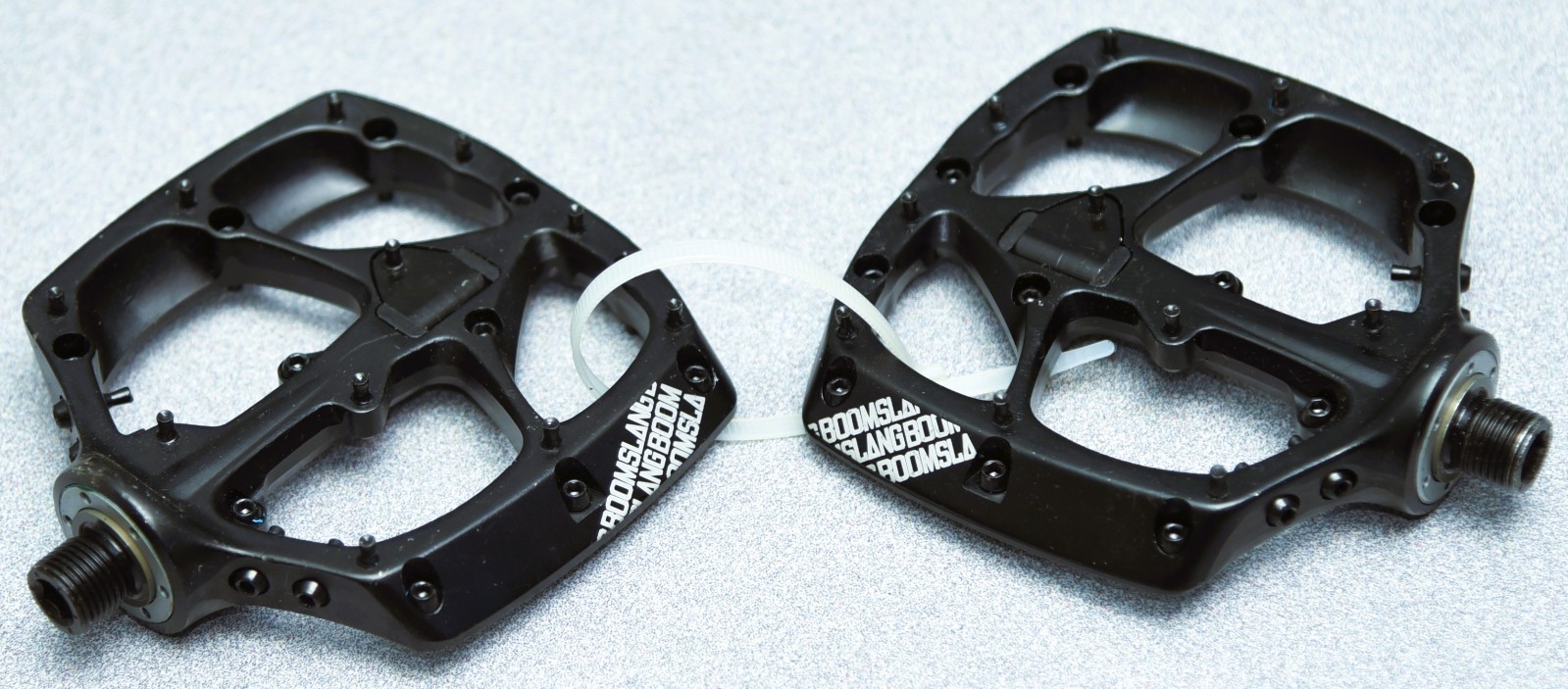 Specialized Boomslang Flat/Platform Pedals, Black
