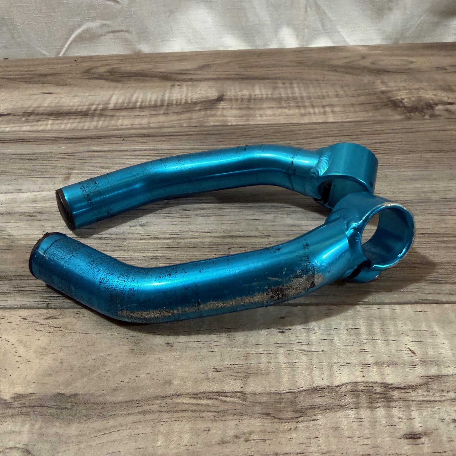 Turquoise Blue Ano MTB Bar Ends Short Ergo Bend 