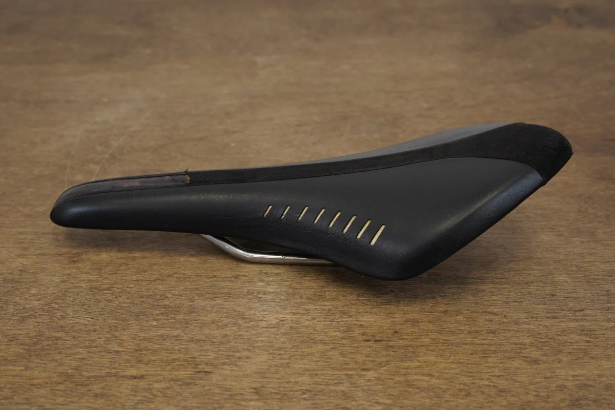 128mm Fizik Arione R5 Manganese Road Saddle 243g