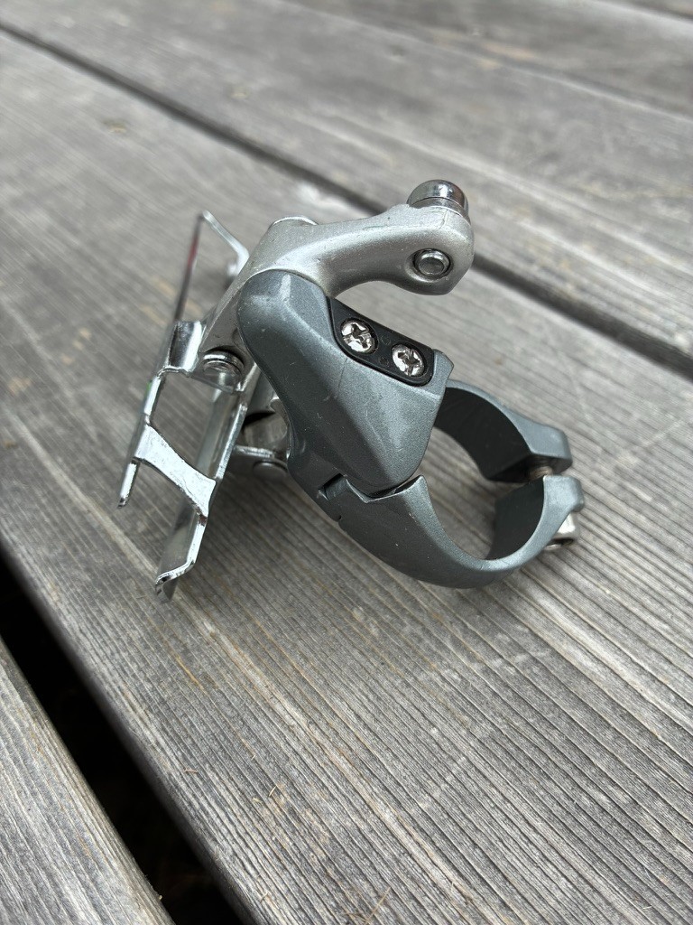 Shimano 600 Ultegra Tricolor FD-6401 Double Front Derailleur | 28.6 mm / VGC
