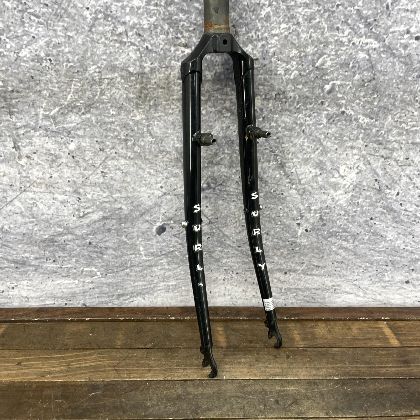 Surly 700c Fork 1 1/8 Threadless Mid-Fork V-Brake Canti QR Steel Black Gravel