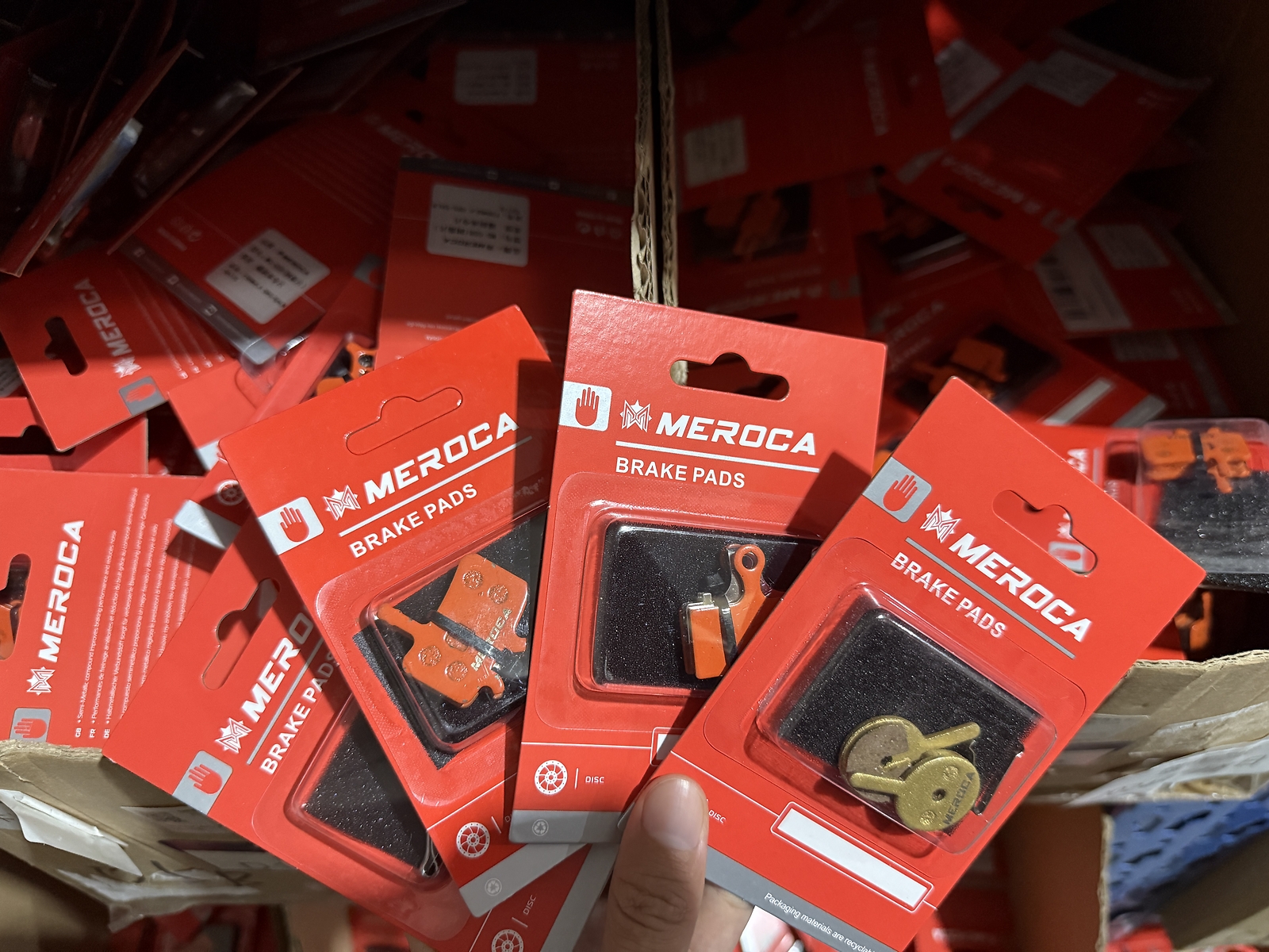 4 Pair Mountain Bike Disc Brake Pads Bicycle Resin Pad For Shimano SRAM Hayes