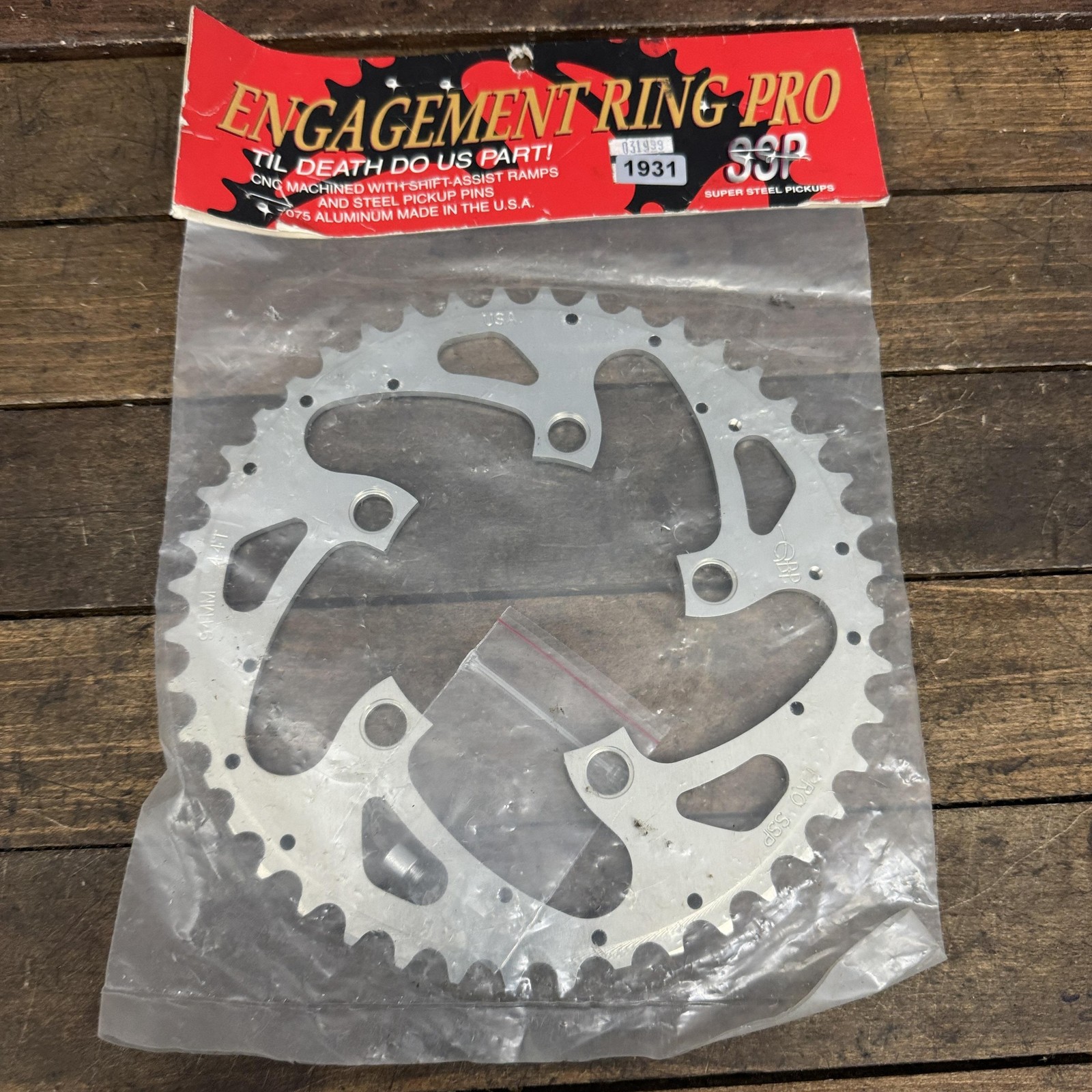 Vintage QBP 44T Chainring 94 BCD 5-Arm NOS Silver Aluminum MTB USA 44 Tooth