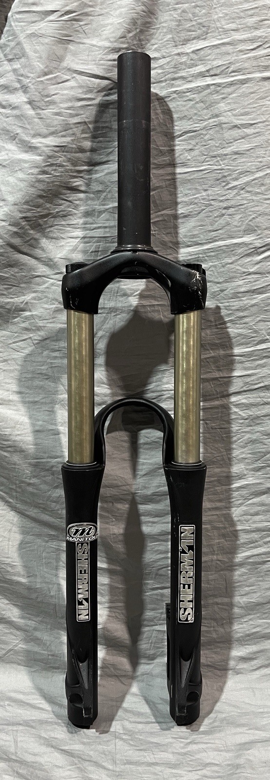 Manitou Sherman Fork 26″ 150mm Travel 100 x 9mm QR Disc 1 1/2″ x 8 3/16″ Black