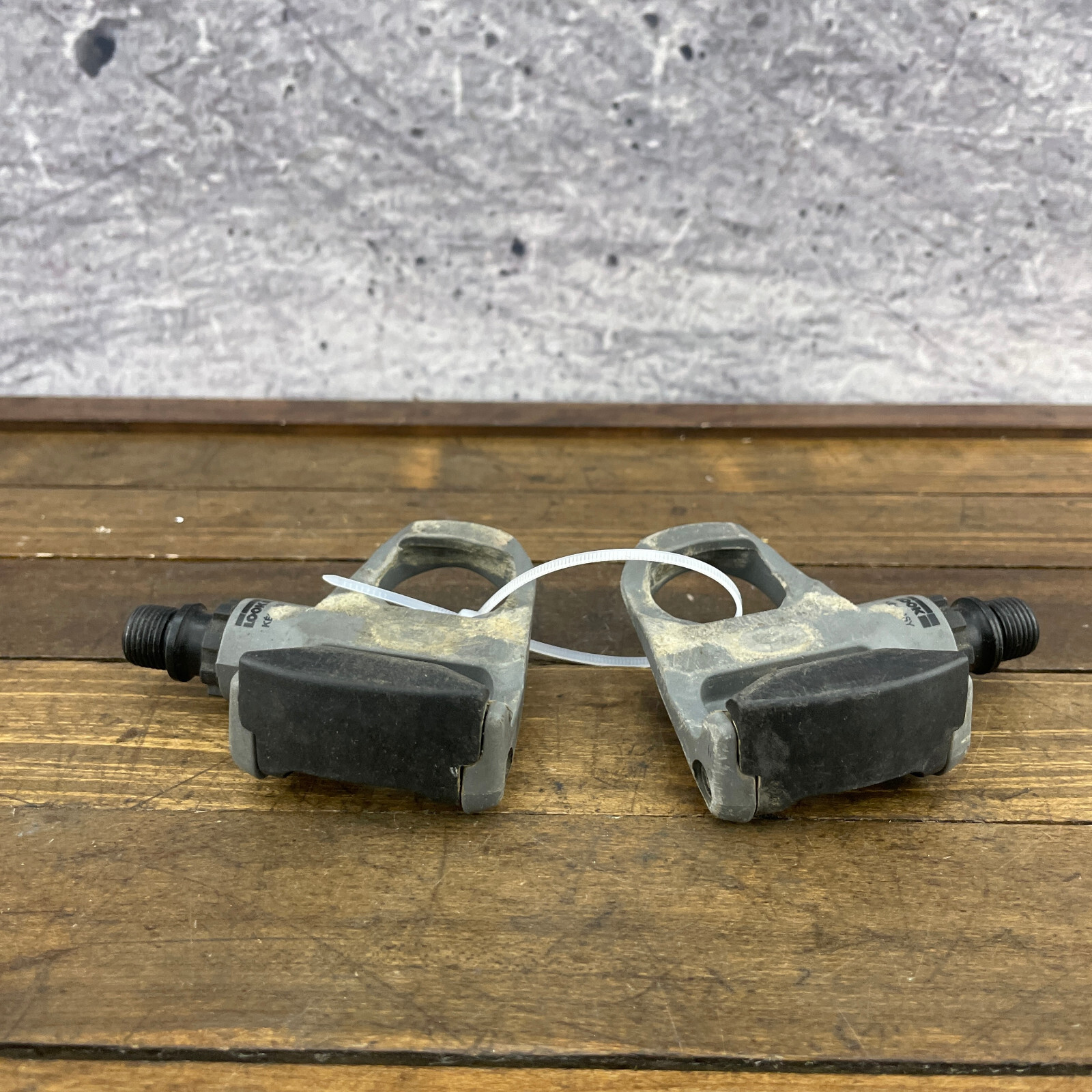 Look Keo Easy Clipless Pedals Gray 9/16 Race Bike Road Bike Vintage