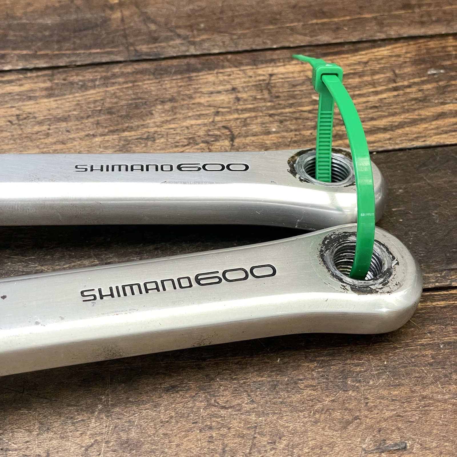 Vintage Shimano 600 FC-6207 Crankset 165mm 130 BCD Square Taper Arms Japan 80s