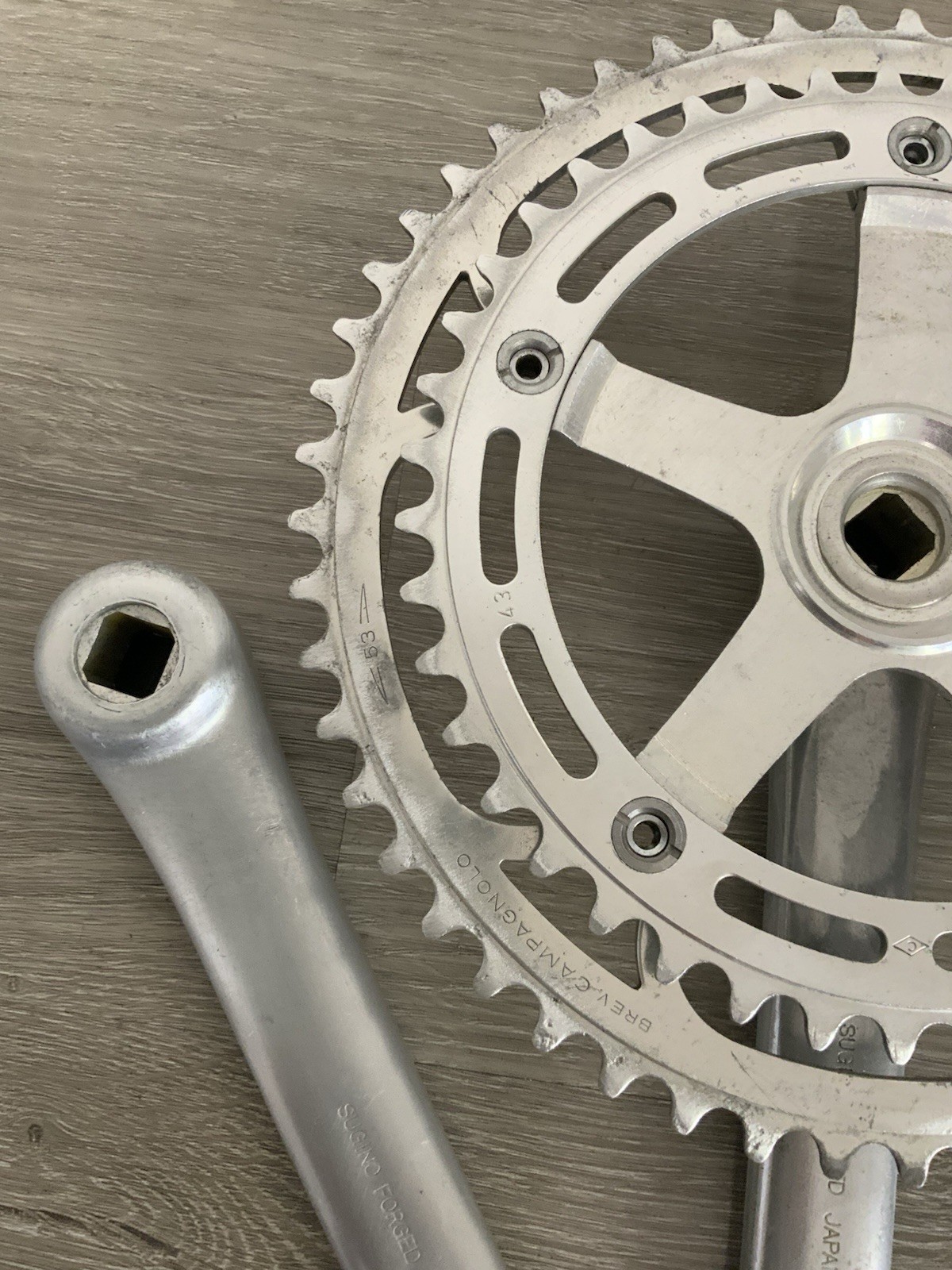 SUGINO AERO MAXY CRANKSET DOUBLE 53-43 TOOTH 170 MM ARMS 6, 7, OR 8 SPEED