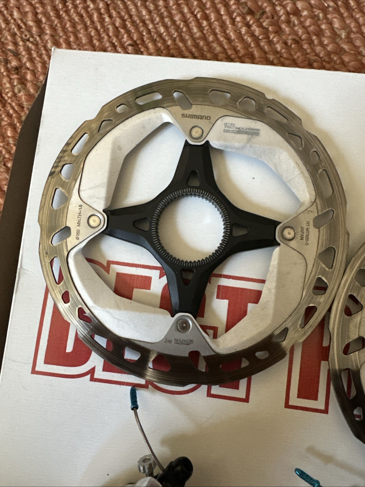 Pre Owned Yokozuna Motoko Flat Mount Disc Brake Set With Shimano Ice Tech Rotors