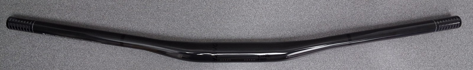 Bontrager Line Pro Carbon 35 MTB Handlebar – 35 x 750mm, 15mm Rise, Black *OE*