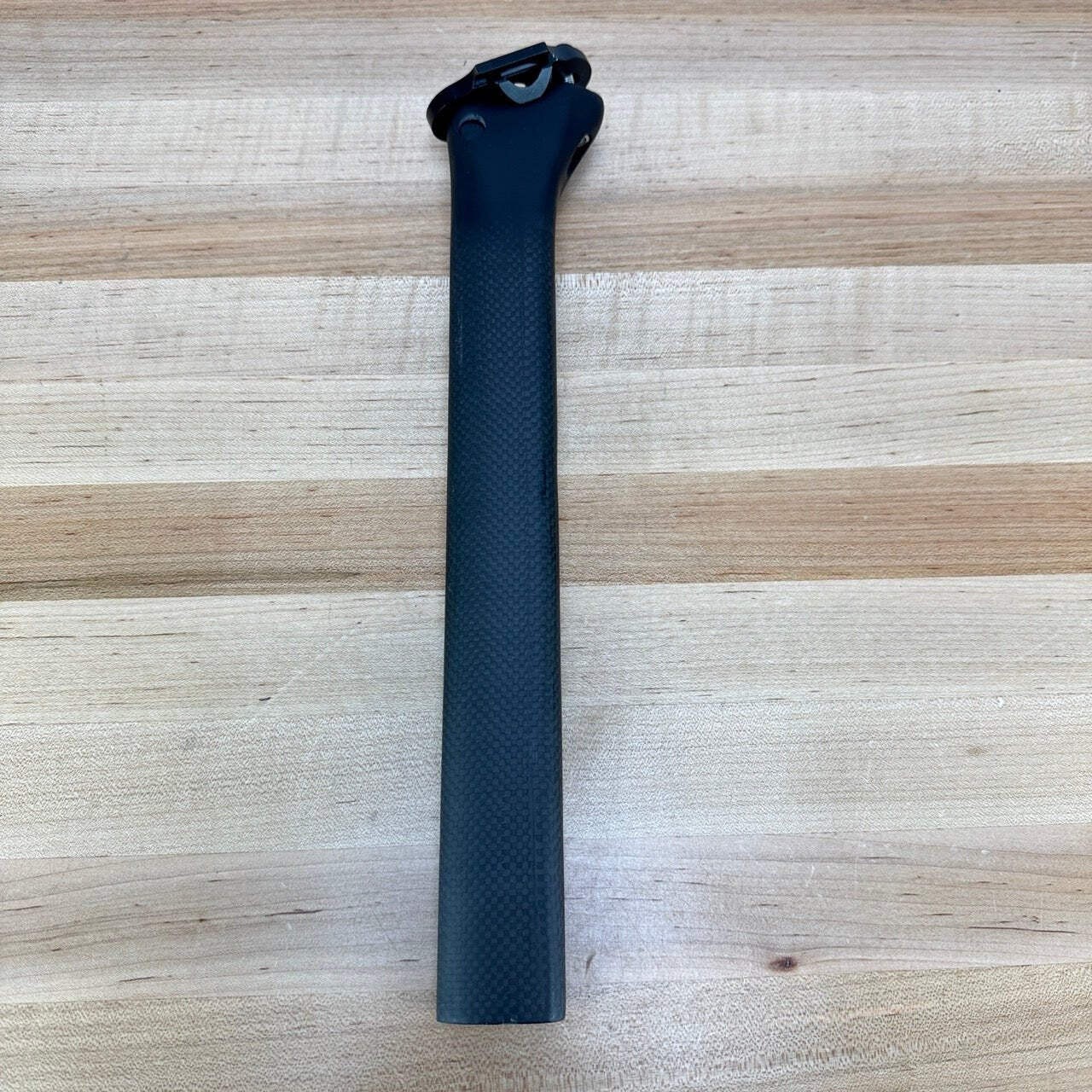 Low Mile! Replica Pinarello F8/F10/F12 Carbon 350mm 15mm offset Seatpost 189g
