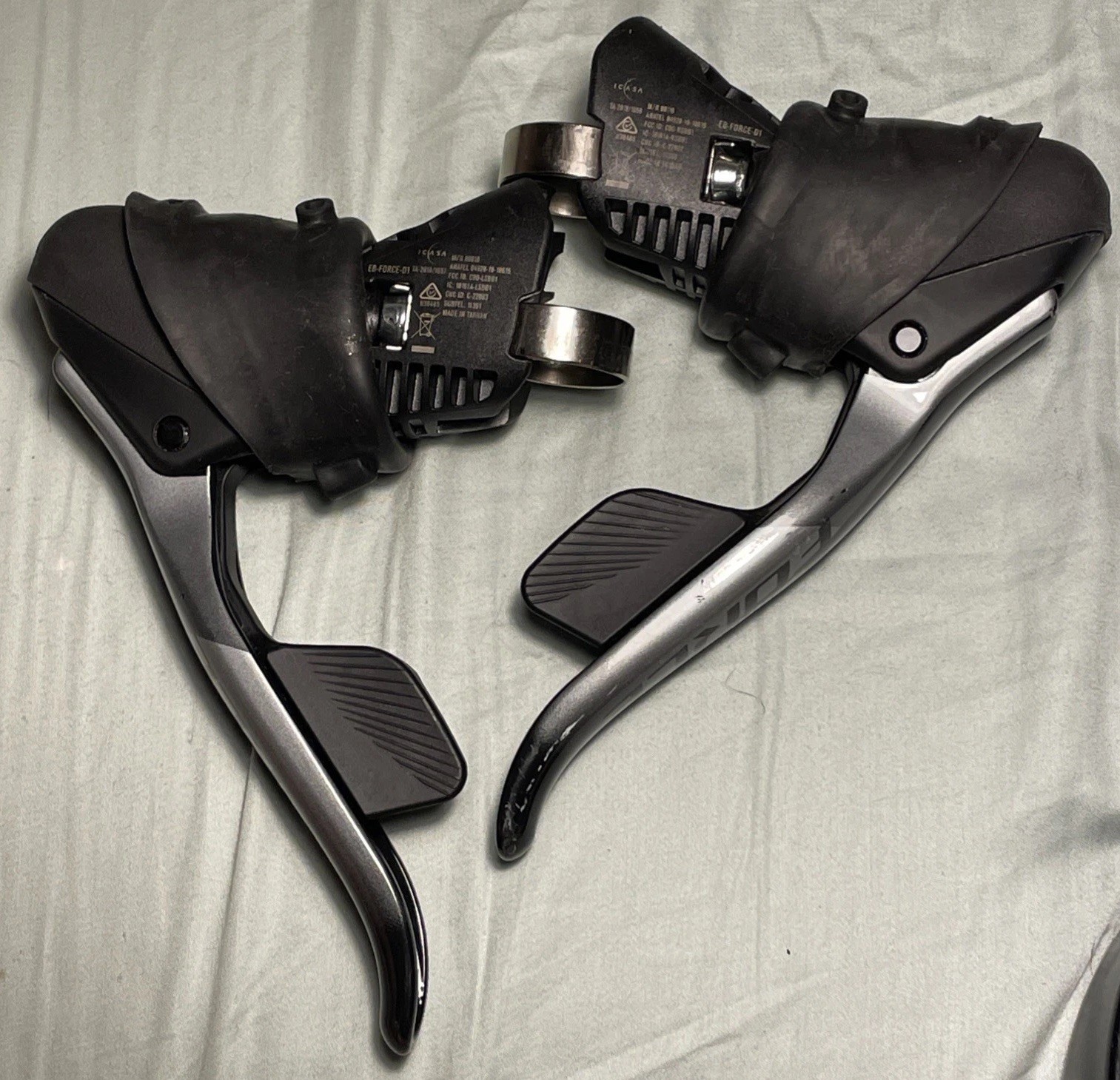 SRAM Force eTap AXS 12 Speed ROAD Wireless CARBON Rim Brake Shifters VGC