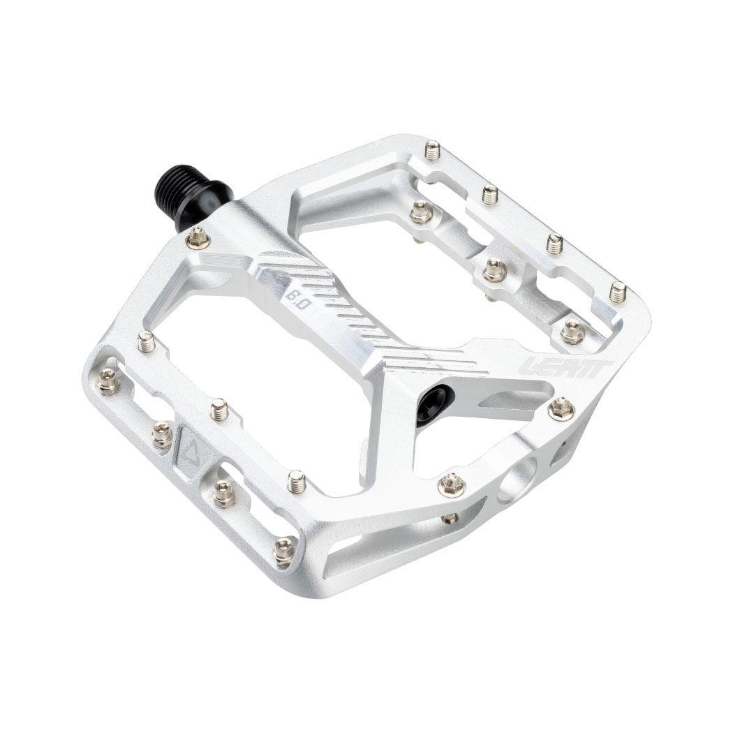 pair of allmtn 6.0 flat wide pedals 114x107mm silver 9025100310 LEATT bic pedals